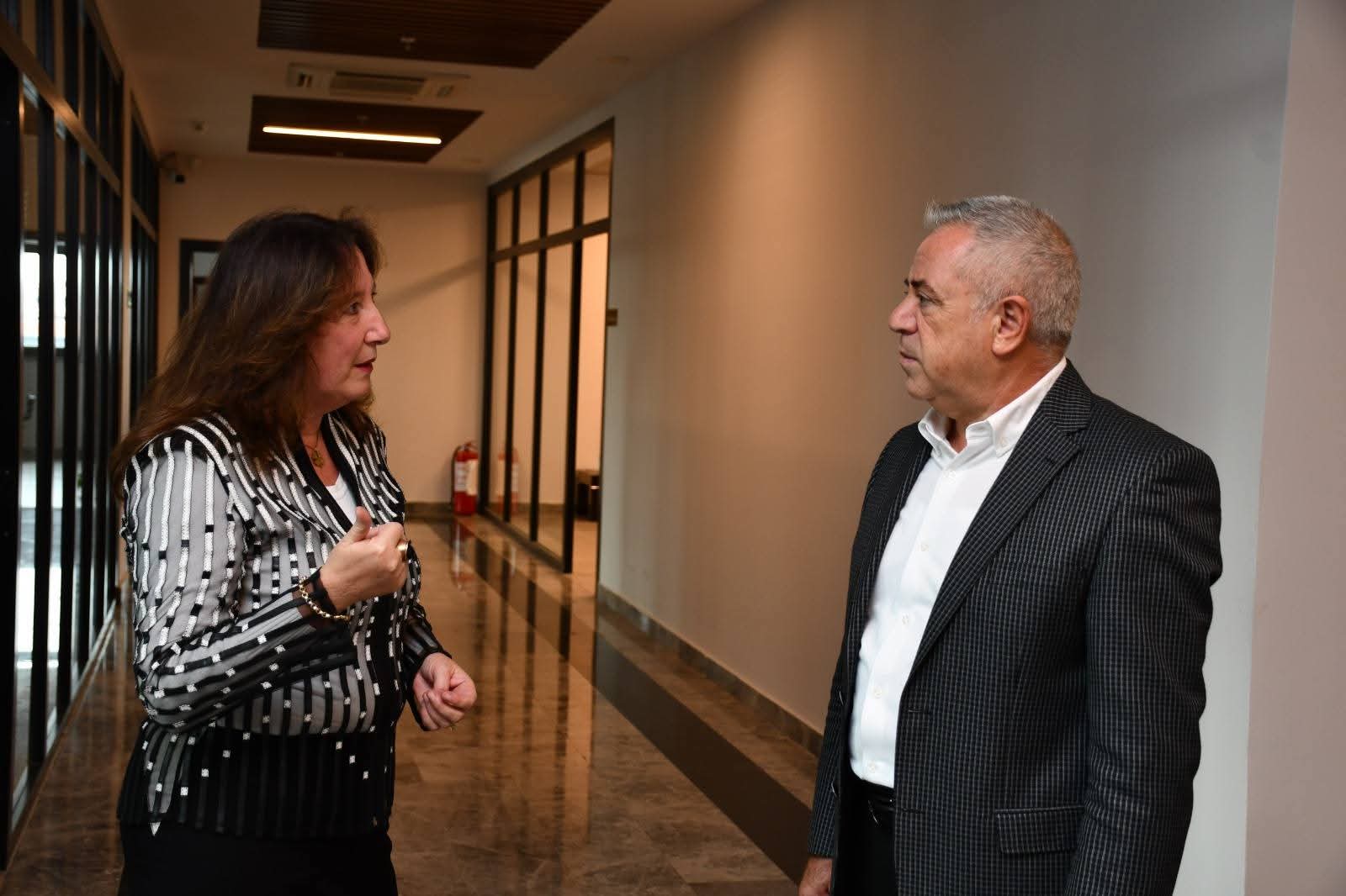 Kaymakam Resul Çelik, Kurum Ziyaretlerini Sürdürüyor: “Kamu Hizmetlerinde Fedakârlık ve Verimlilik Esas Olmalı”