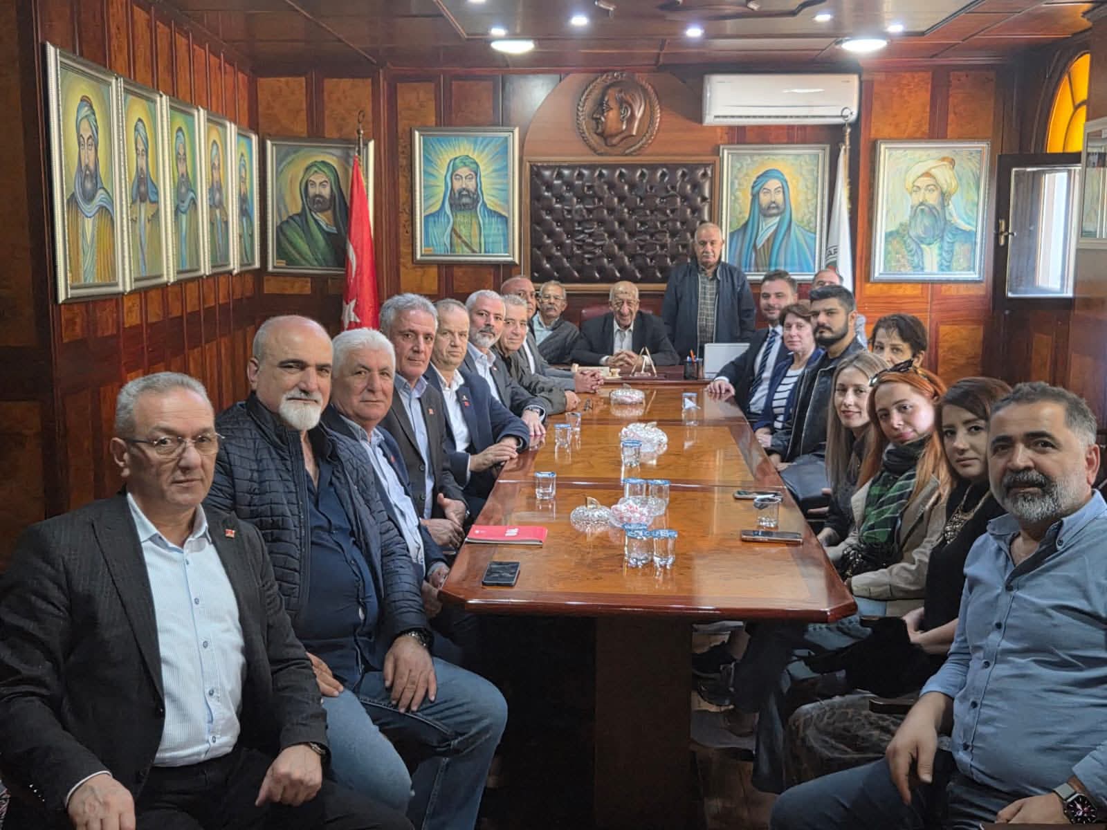 İlk Ziyaret Dergaha: CHP Üsküdar İlçe Başkanı Berk Tütüncü’den Karacaahmet Sultan Dergahı’na Ziyaret