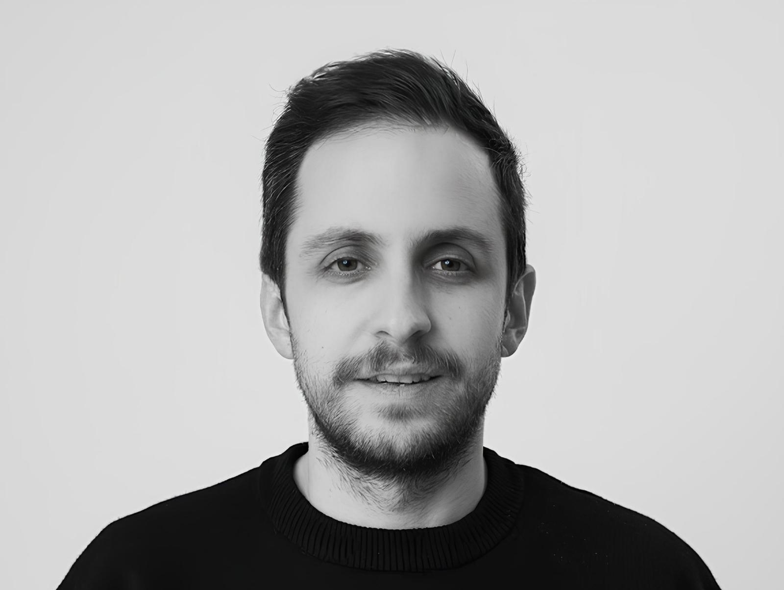 ChatGPT’den “Anında Ödeme” Dönemi: Yapay Zeka E-Ticareti Yeniden Şekillendiriyor Alper Akyüz: “Yapay zeka 2026’dan itibaren e-ticaretin ayrılmaz bir parçası olacak”