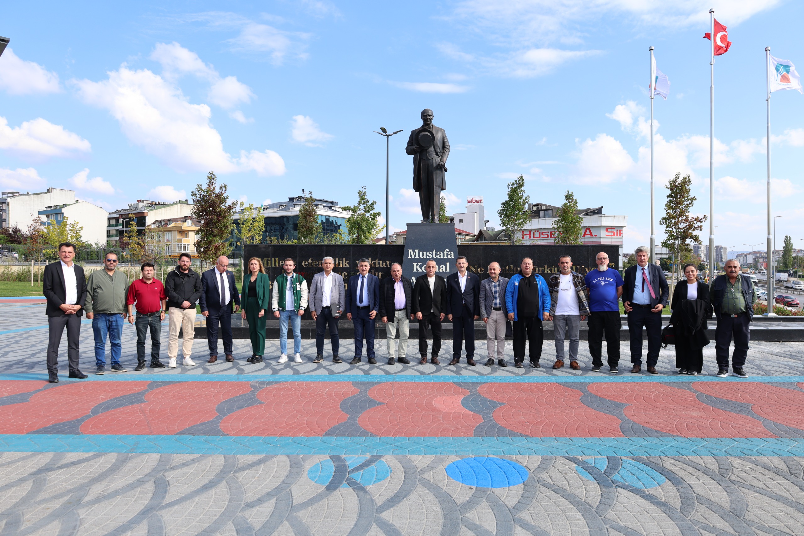 Çekmeköy’ün Yükselen Yıldızı: Belediye Başkanı Orhan Çerkez’den Dev Projeler