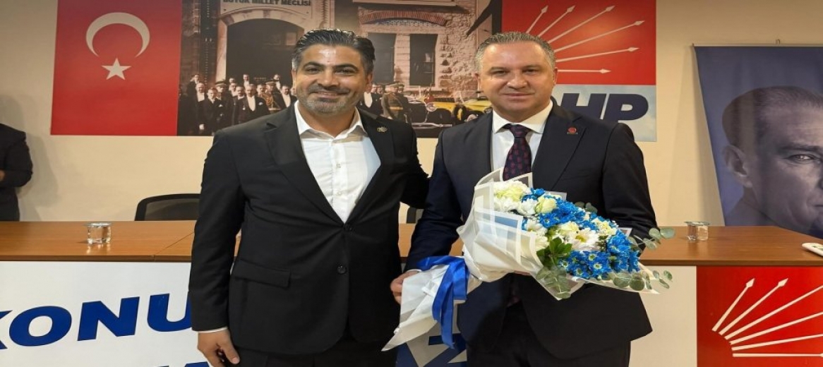 CHP Sultangazi’de Devir Teslim Töreni: Kanber Koçak Görevi Resmen Devraldı