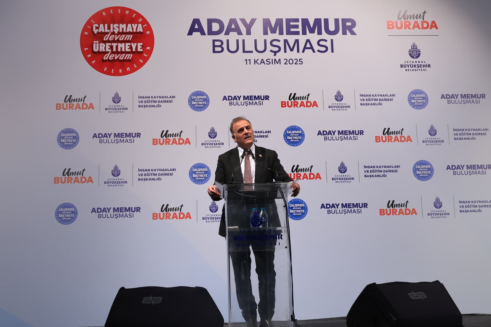 İBB’de 1.532 Yeni Memur İçin “Hoş Geldiniz” Töreni: İmamoğlu’ndan Silivri’den Mektup