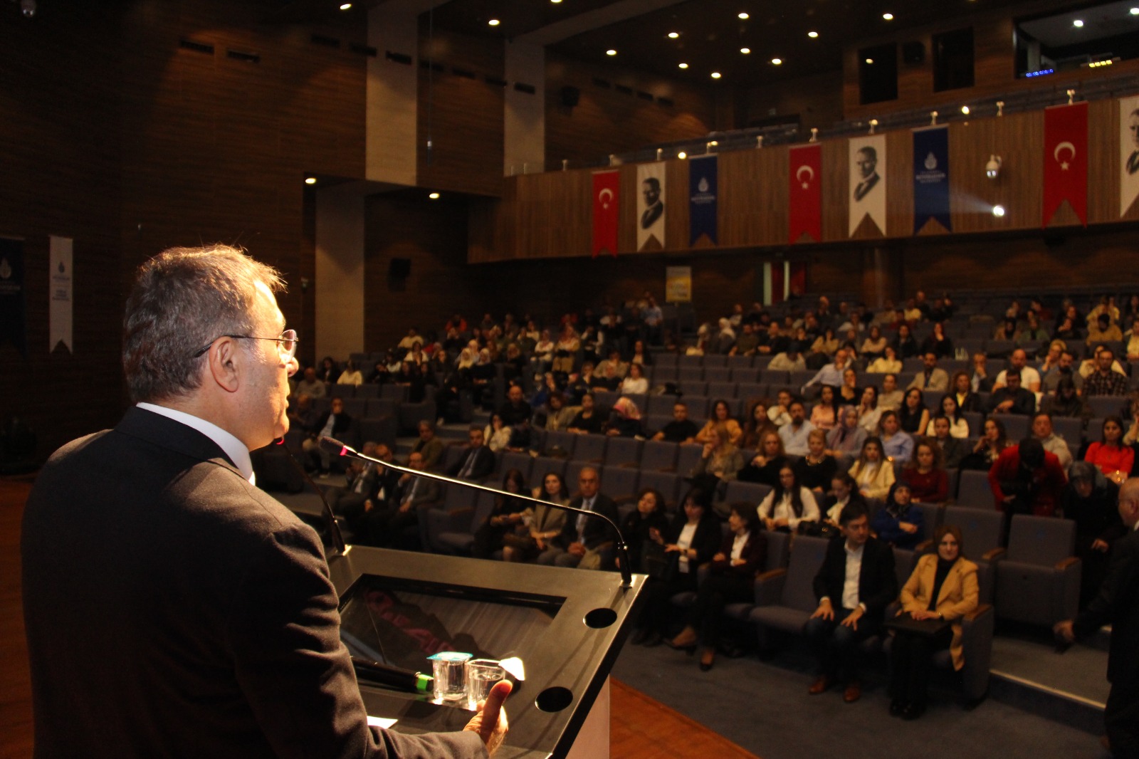 İBB’den Diyabet ve Obeziteye Karşı Büyük Buluşma: “Yeni Yaklaşımlar Konferansı” 500 Kişiyi Ağırladı