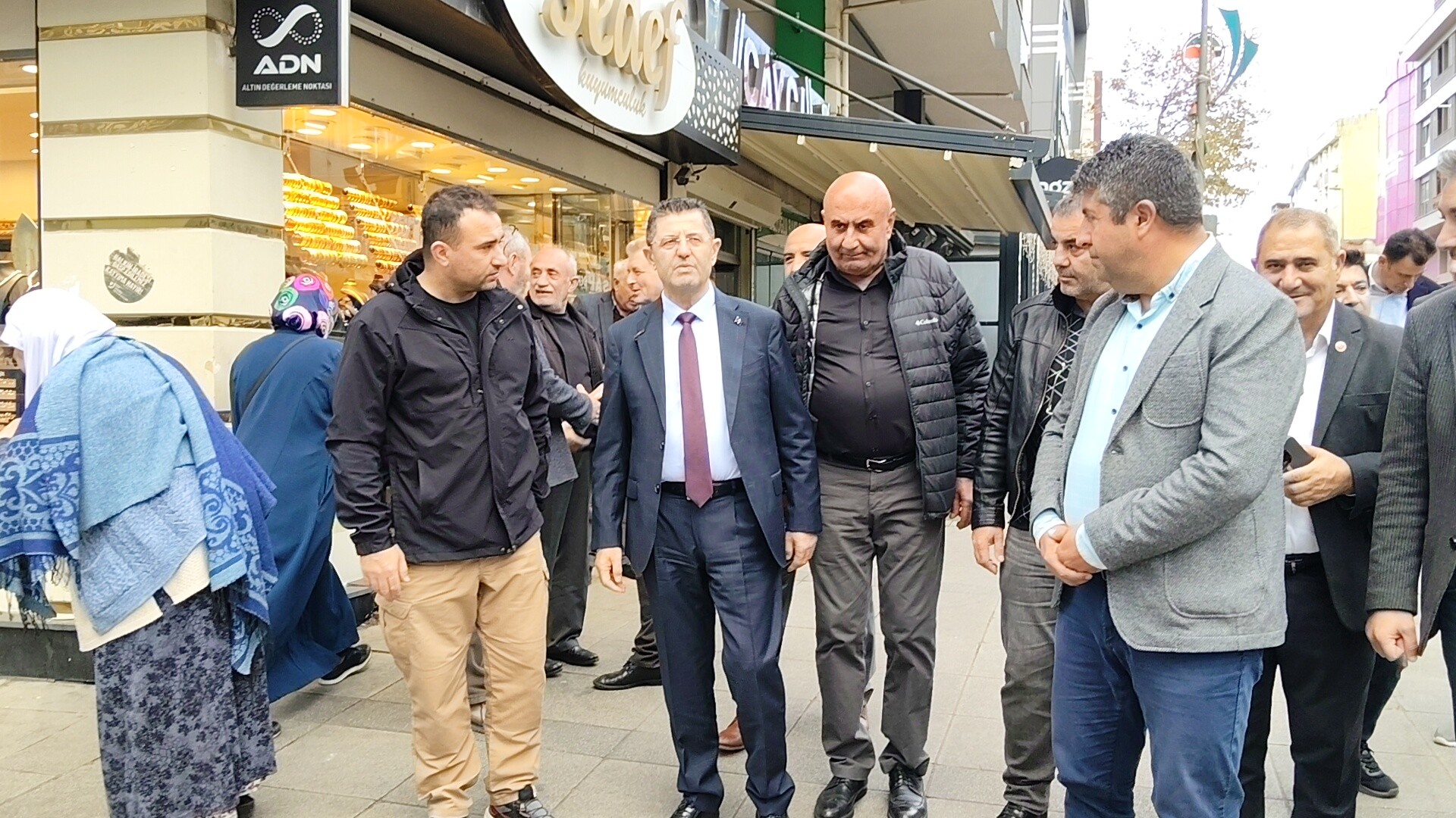 Çekmeköy Belediye Başkanı Orhan Çerkez’den Hem Hüzün Hem Sevgi Dolu Bir Gün