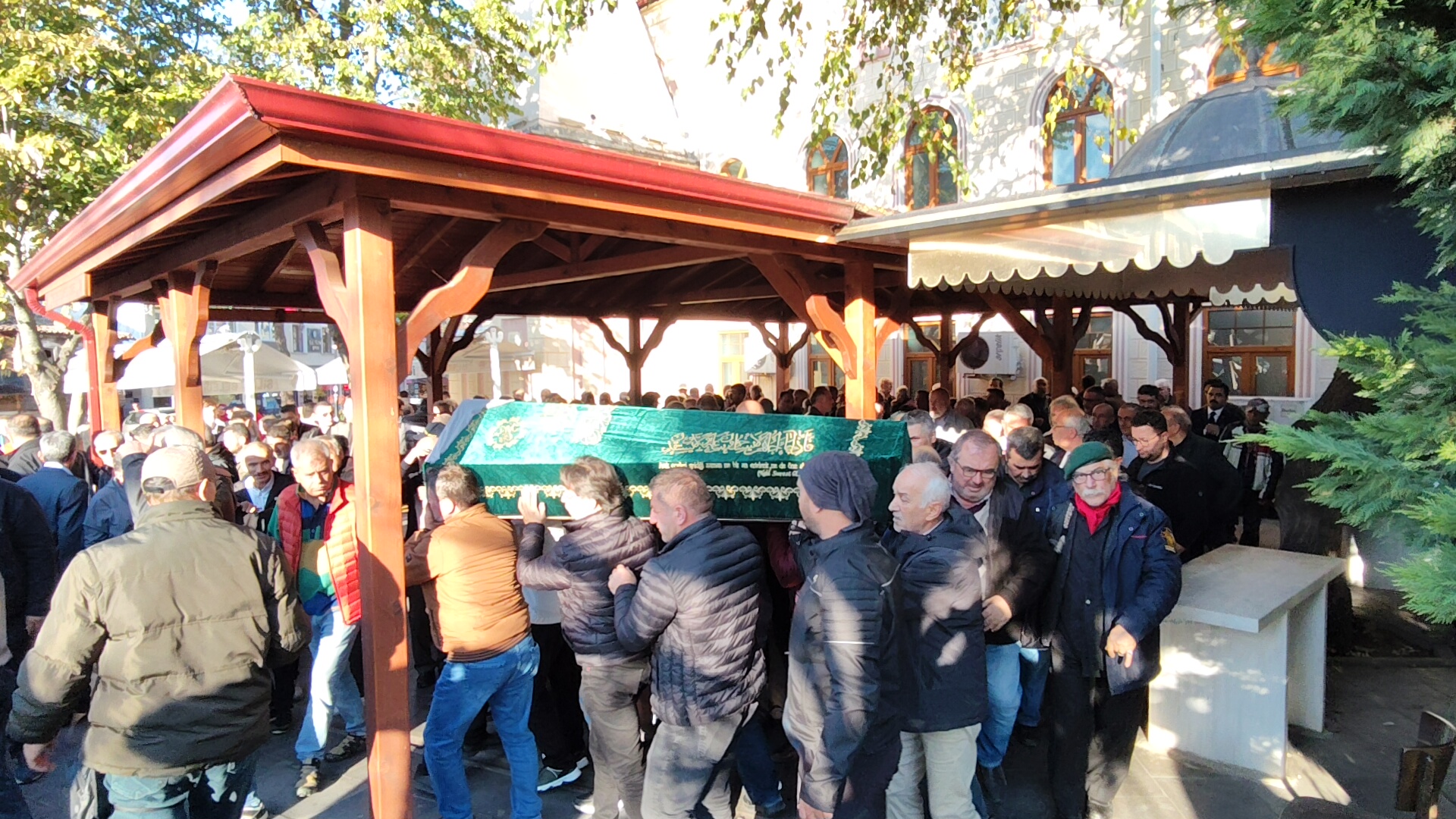 DHA Muhabiri Nurcan Kırcalı’nın Annesi Son Yolculuğuna Uğurlandı