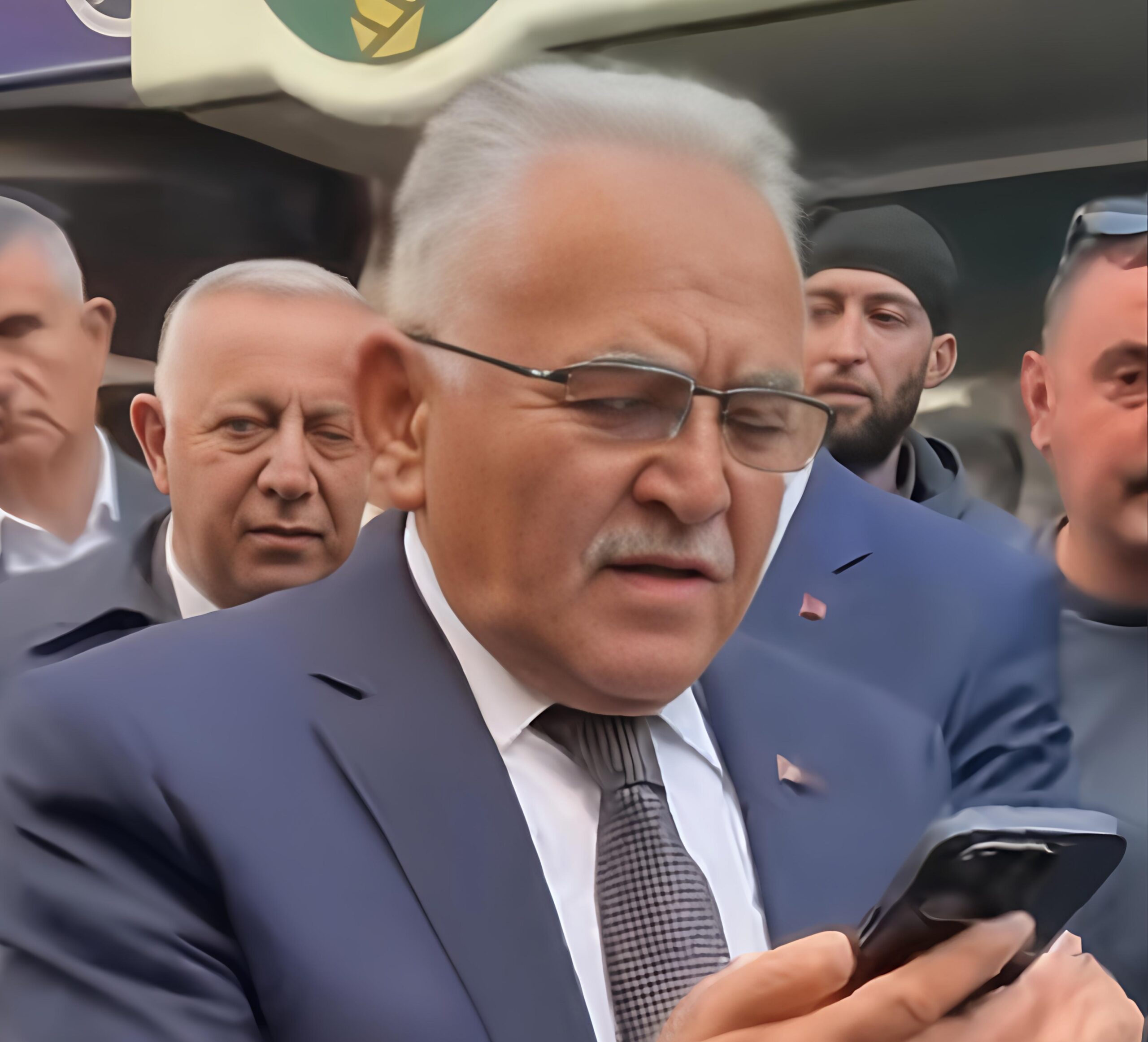 Kayseri’de 500 Bin Sosyal Konut Projesine Yoğun İlgi: Büyükkılıç’tan Banka Sayısının Artırılması Talimatı