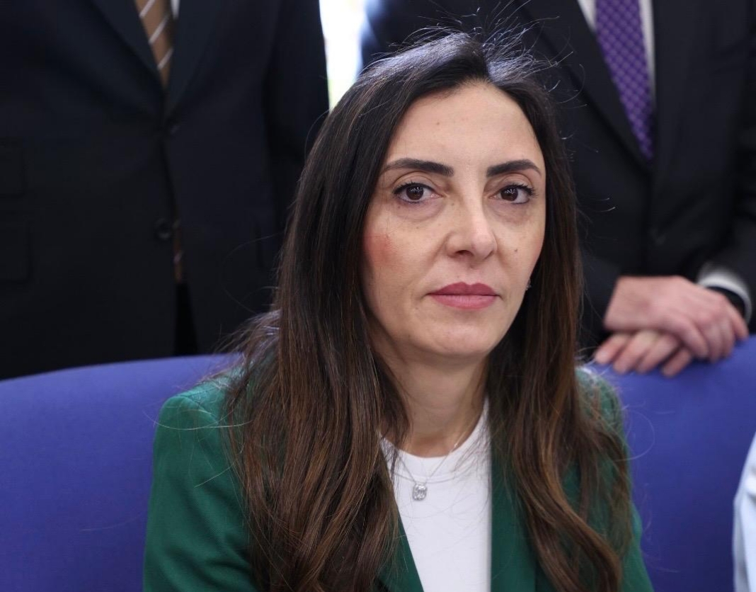 CHP’li Altaca Kayışoğlu’ndan Bakanlığa Sert Eleştiri: “Bursa’nın Sabrı Taştı, Hızlı Tren Yine Yok”