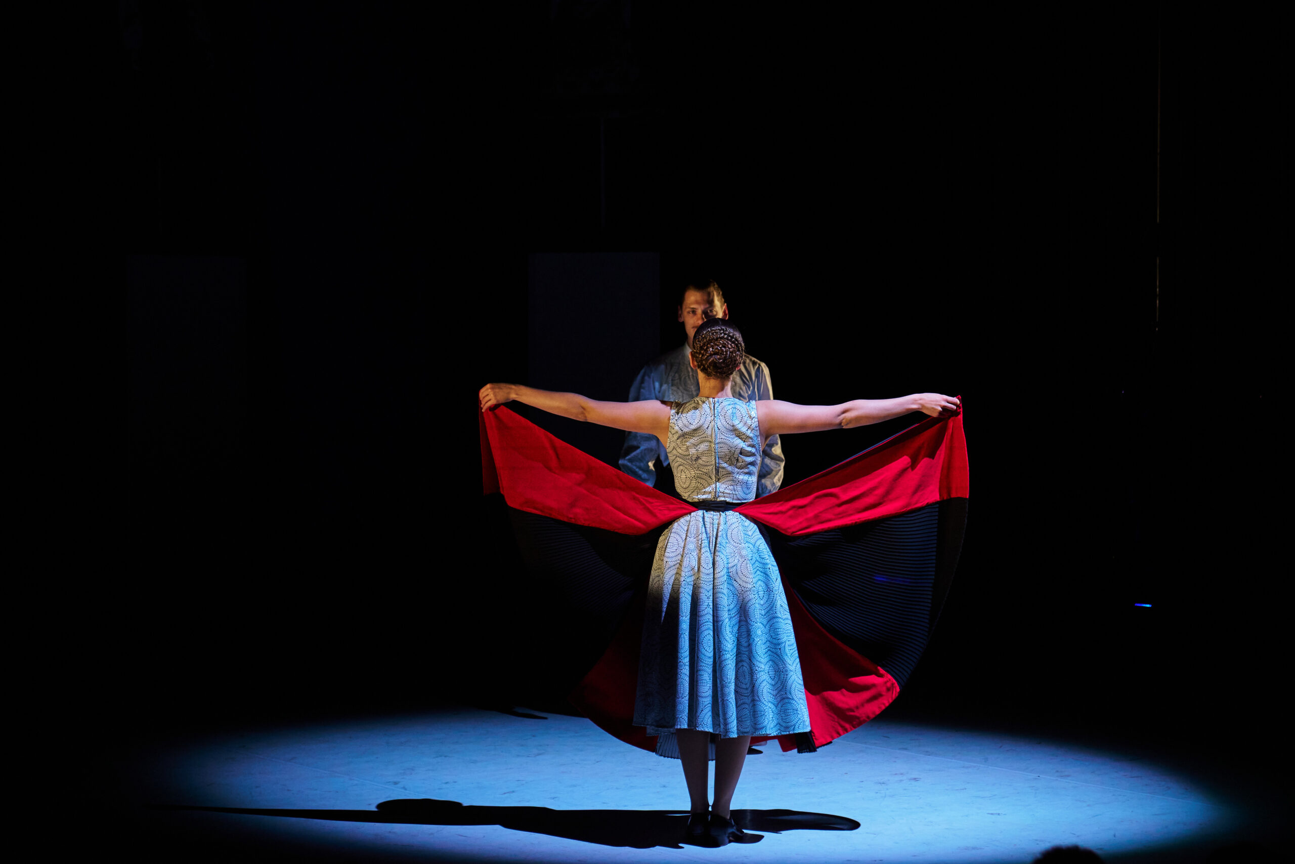 Macaristan Devlet Halk Dansları Topluluğu, “Rapsodi” ile AKM’de!