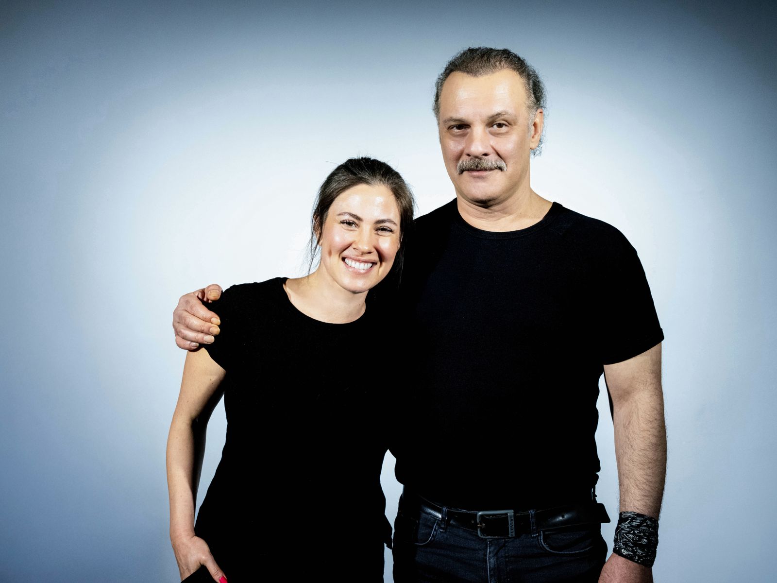 Çok Önemli Bir Haber” 15 Aralık’ta Baba Sahne’de Prömiyer Yapıyor