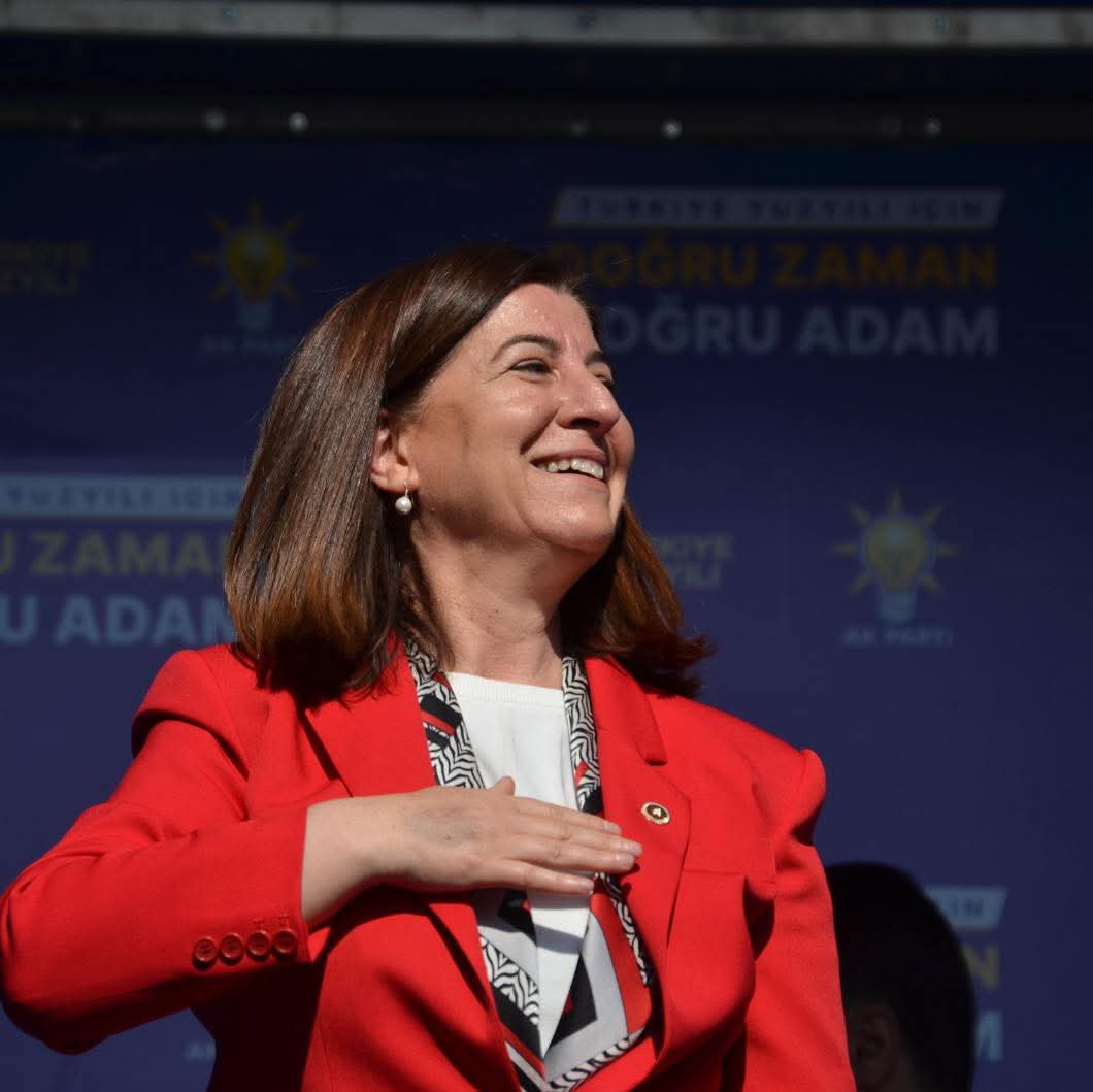 AK Parti Edirne Milletvekili Fatma Aksal'dan Özgür Özel'e: "115 km Yol İddiası Yalan!"
