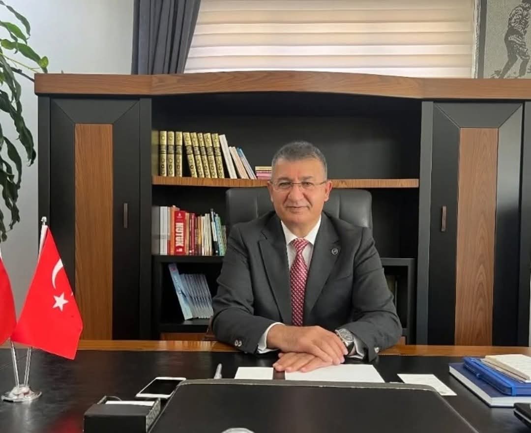 Hıdır Karadaş: Tüm canları 7 Aralık Pazar günü Gazi Cemevi’nde oy kullanmaya bekliyoruz!”