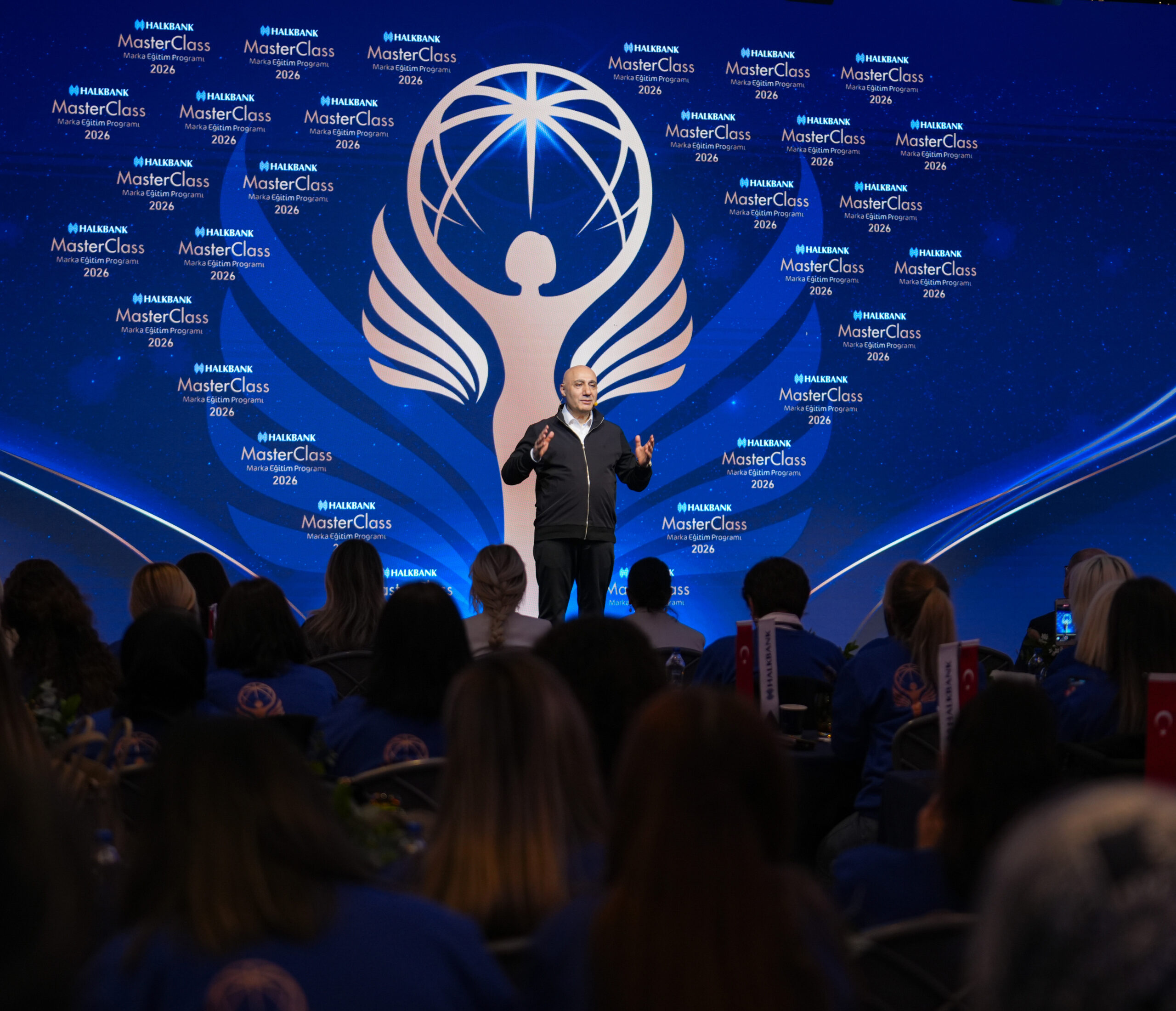 Halkbank’tan Kadın Girişimcilere Master Class Eğitimi: Türkiye’nin 100 İlham Veren Kadını İstanbul’da Buluştu