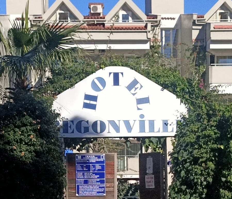 Marmaris’te Korku Dolu Anlar: Güçlendirme Yapılan Otel Çöktü