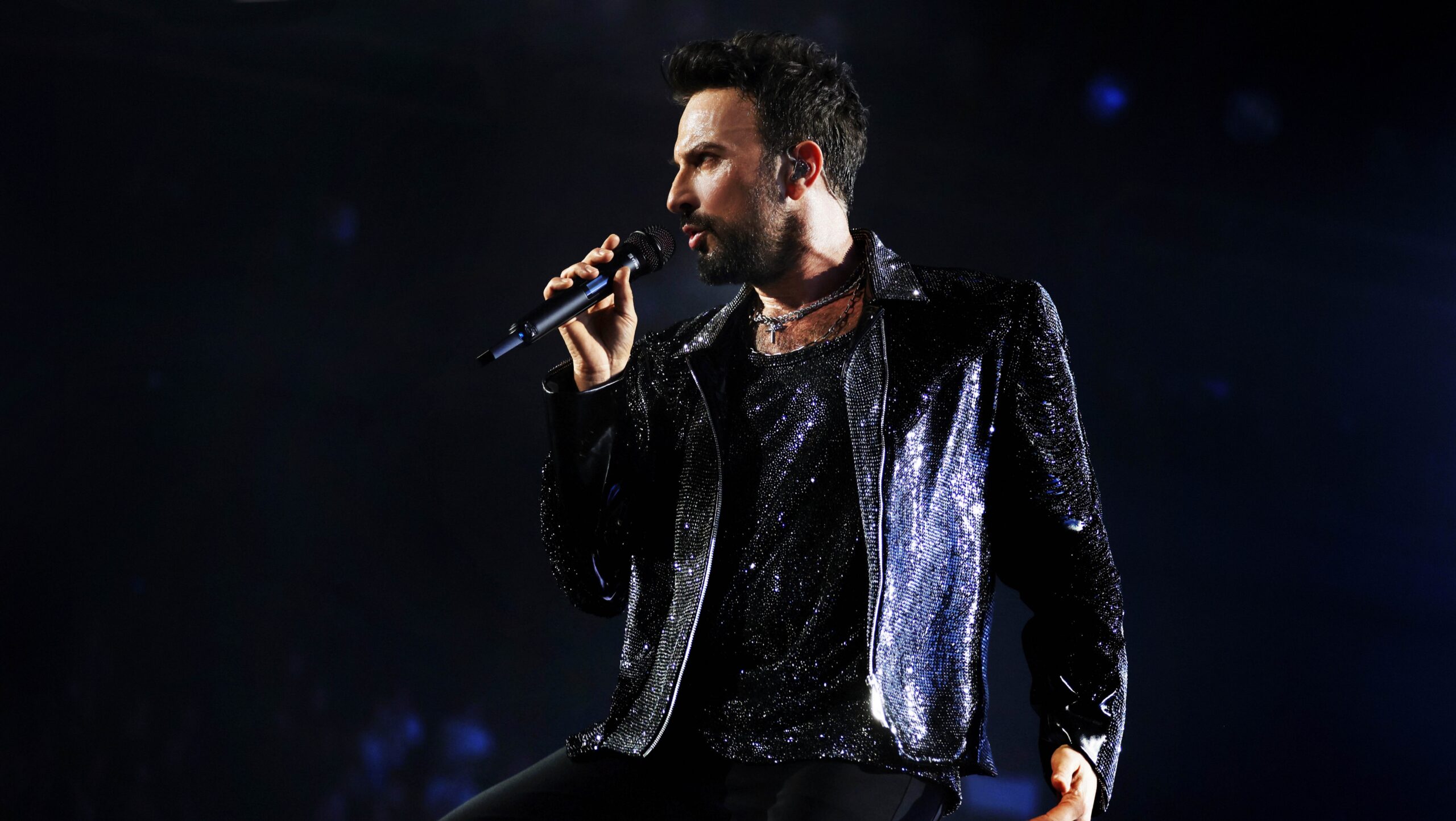 Megastar Tarkan’dan İstanbul’da Duygu Yüklü Dördüncü Gece