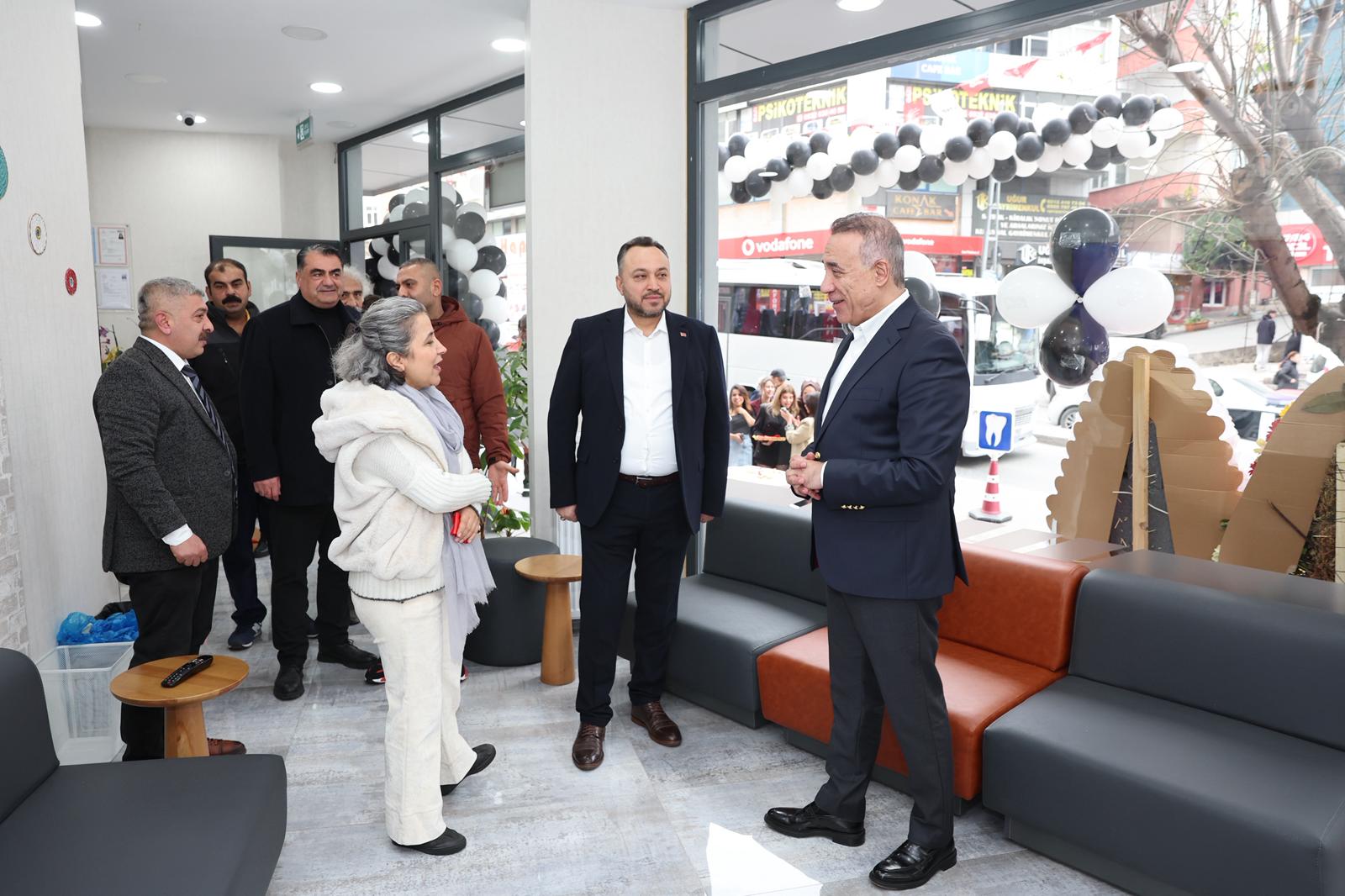 MEBADENT Diş Kliniği’nin Üçüncü Şubesi Sultangazi’de Hizmete Açıldı