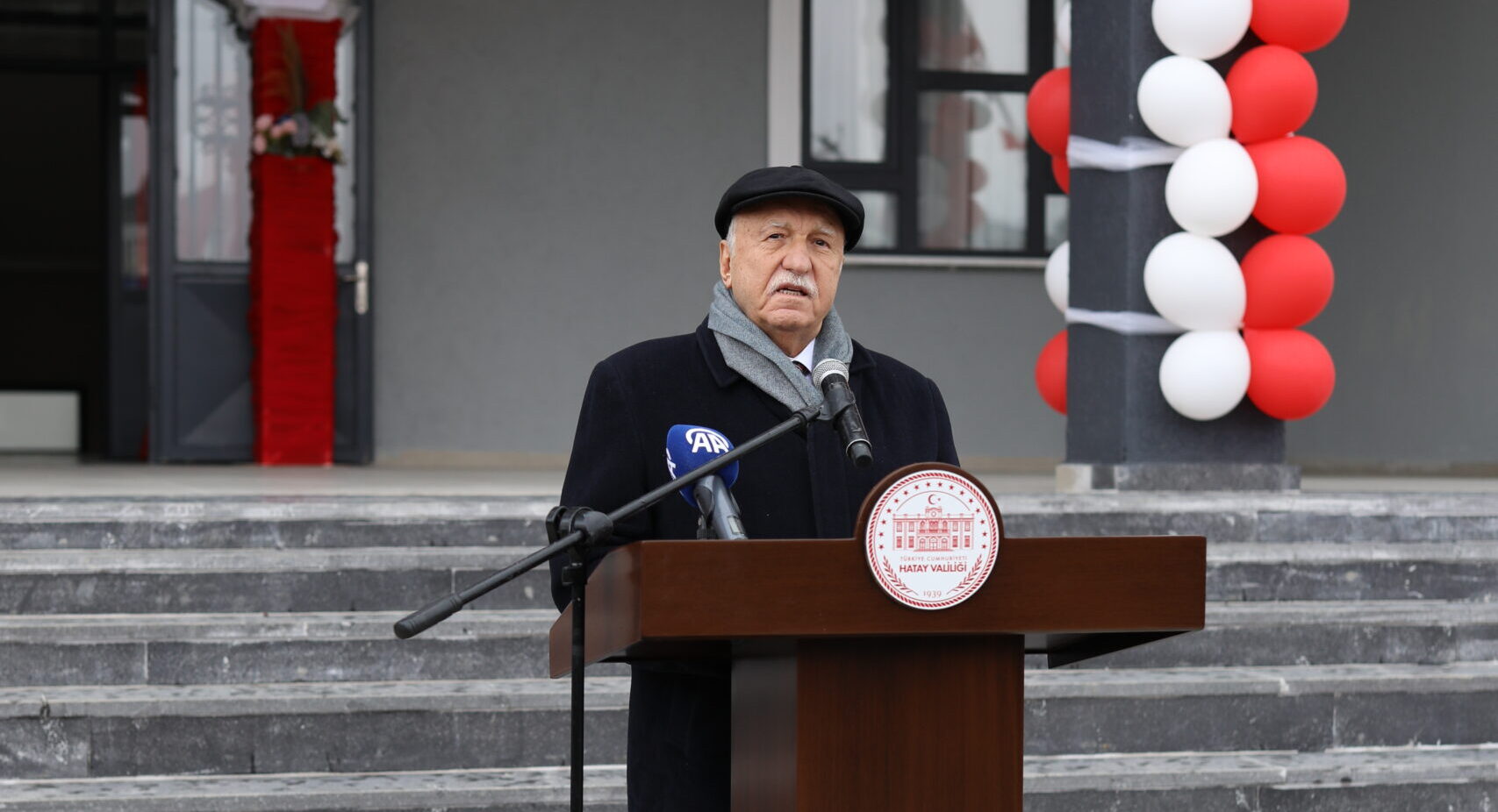 Depremde Yıkılan Osman Ötken Anadolu Lisesi Yeniden İnşa Edildi: Hatay’da Hüsnü Özyeğin Anadolu Lisesi Eğitime Başladı