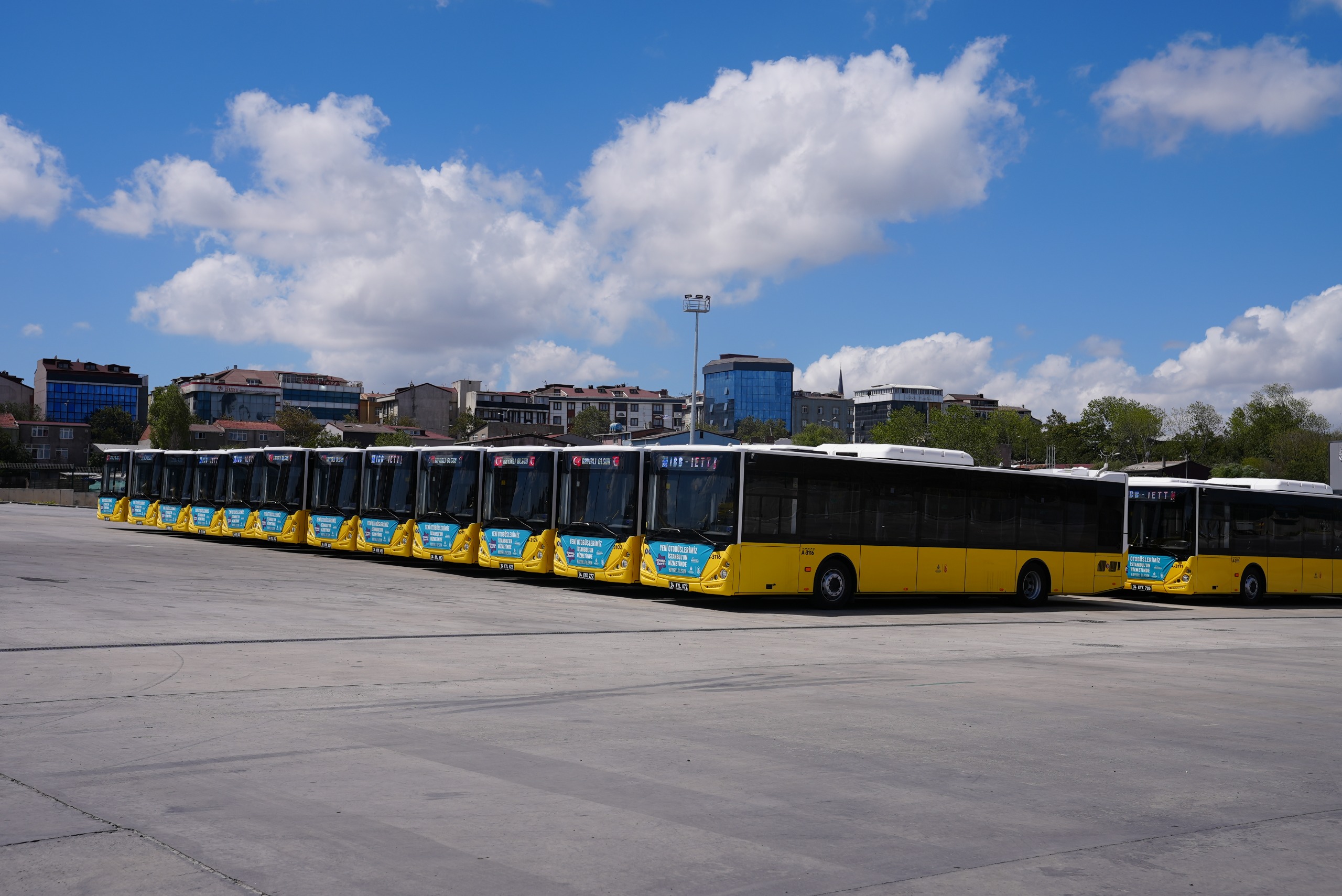 İETT Filosunu Büyütüyor: 421 Otobüslük Yeni Garaj Geliyor