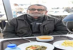 Kent Lokantaları’nda ücretsiz iftar uygulaması sürüyor; İzmirliler memnun