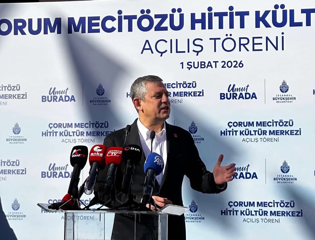 CHP Genel Başkanı Özgür Özel Mecitözü’nden İktidara Yüklendi: “Bu Ülkeyi Yeniden Ayağa Kaldıracağız”