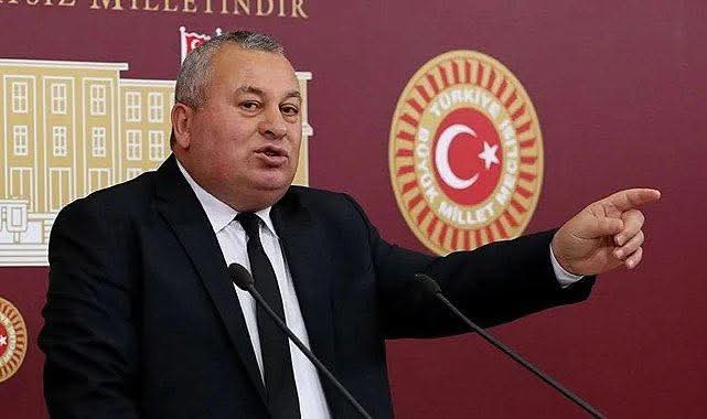 Cemal Enginyurt’tan Tartışma Yaratan Çıkış: “Ne Kürt sorunu ya? Bu ülkede esas sorun Alevilerde”