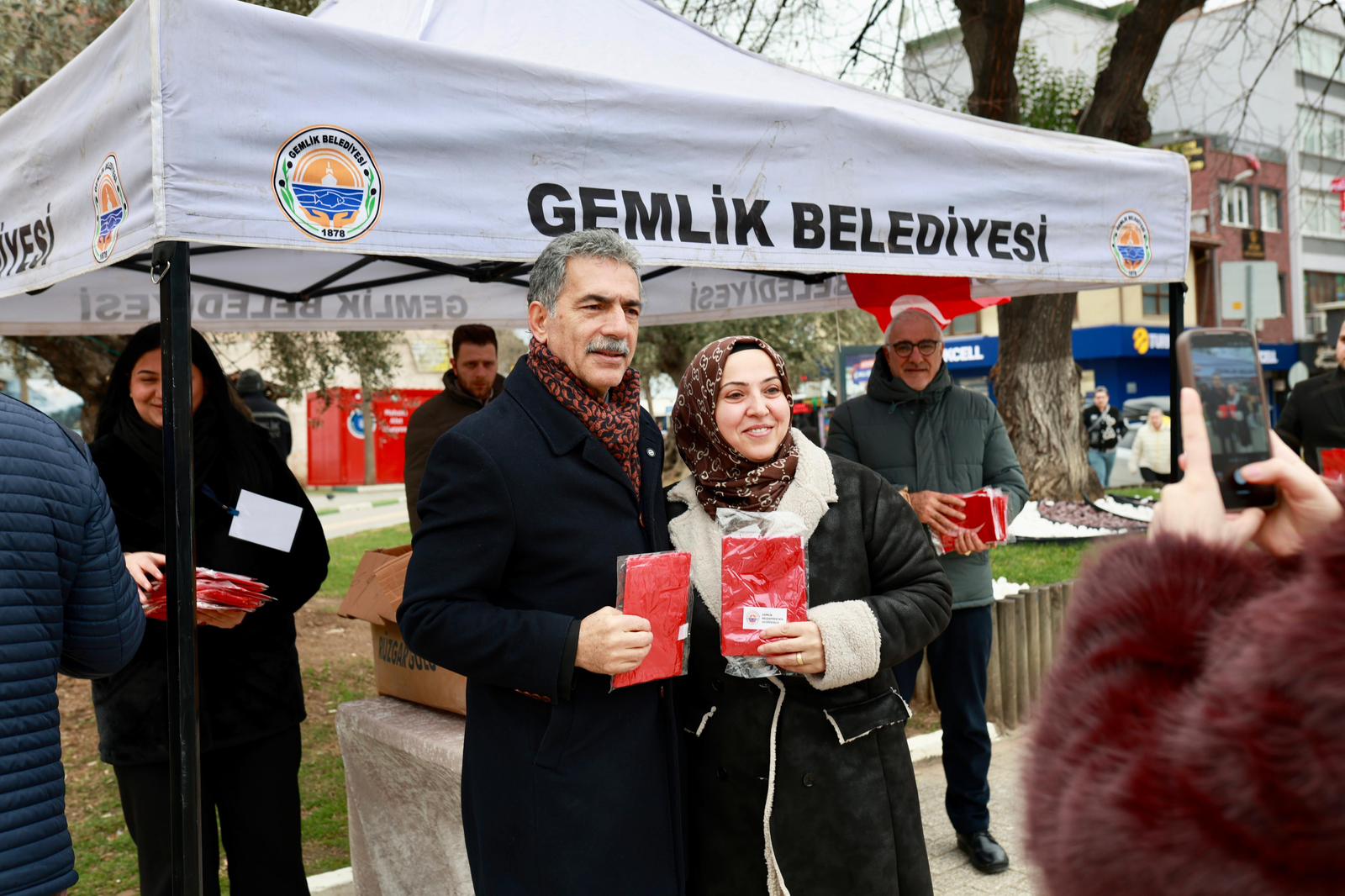 Nusaybin’deki Bayrak Saldırısına Gemlik’ten Güçlü Tepki