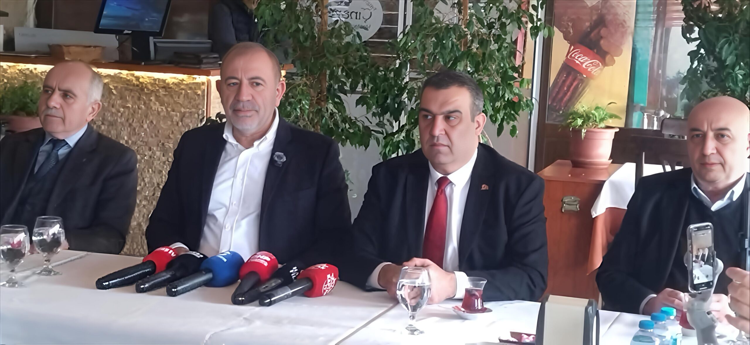 Gürsel Tekin Kartal’da Sert Konuştu: “Pendik’i Genel Merkezin Hataları Yüzünden Kaybettik”