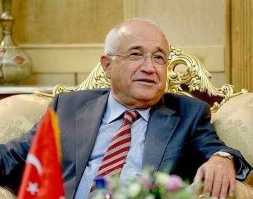 Cemil Çiçek’ten Yozgatlılara “Tavus Kuşu” Benzetmesi: Sözleri Tepki Çekti