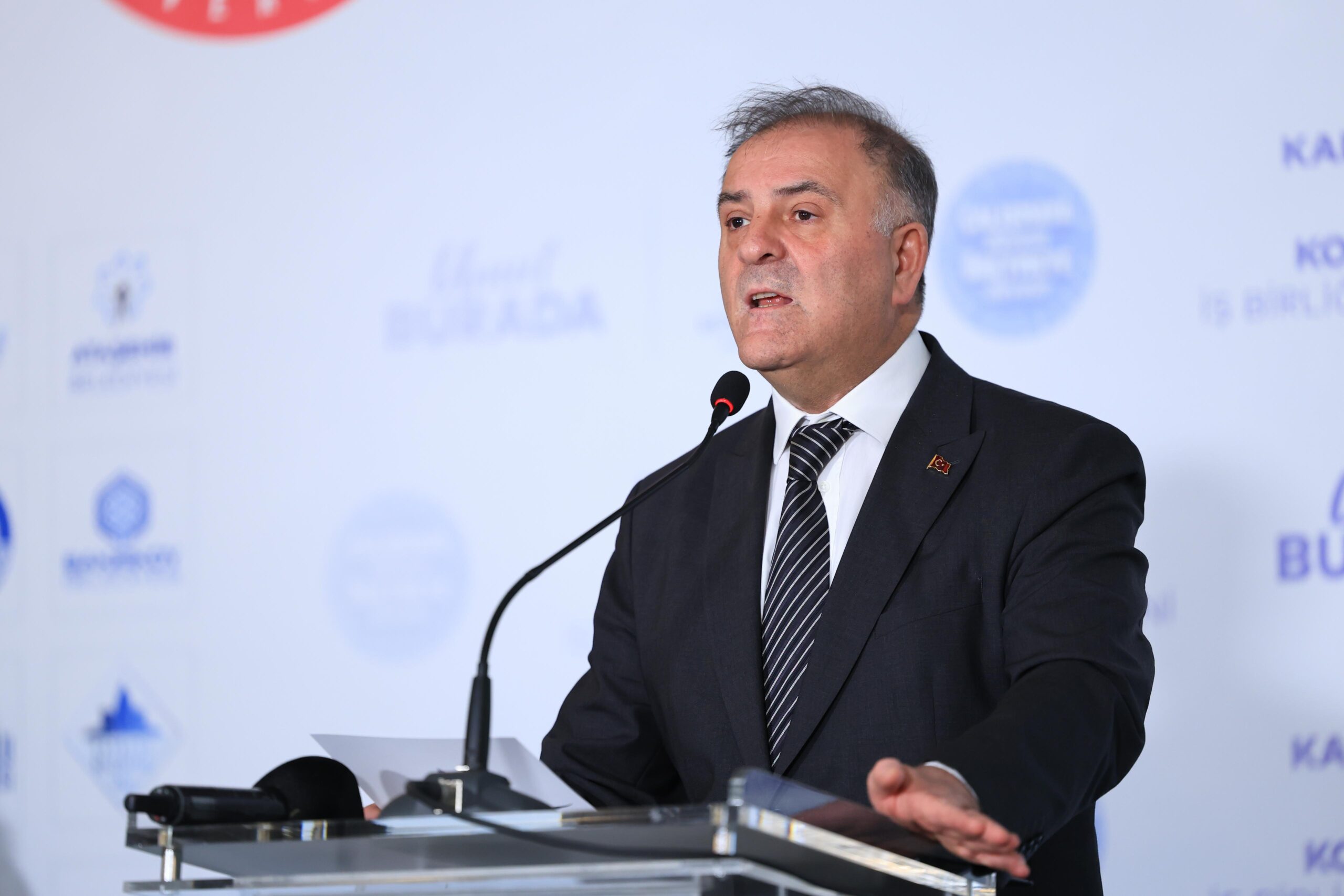 İBB ve 17 İlçe Belediyesinden Kadınlar İçin Ortak Adım: 7/24 Çok Dilli Destek Hattı Yaygınlaşıyor