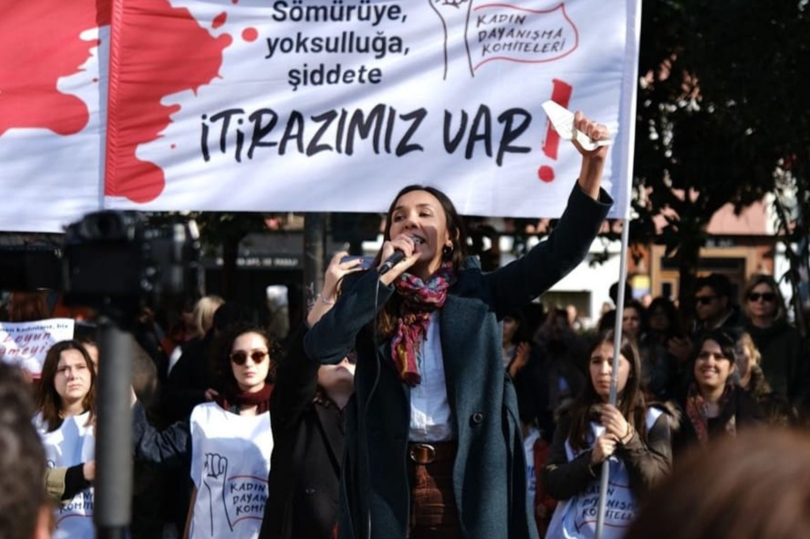 KDK’dan 8 Mart’ta “hodri meydan” çağrısı: “Yaşamak için bu düzeni değiştireceğiz”