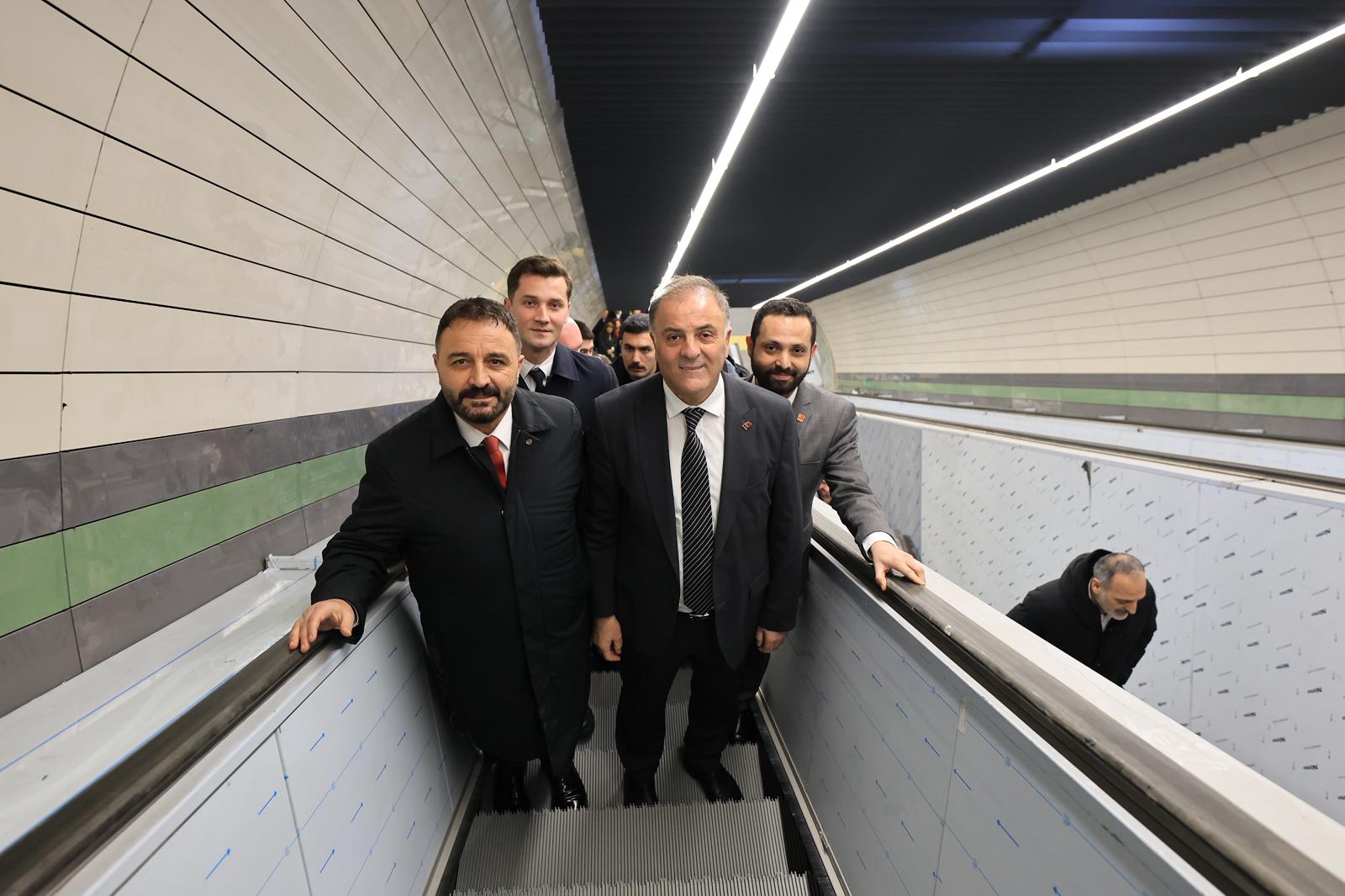 Nuri Aslan Metro Şantiyesi Çalışanlarıyla İftarda Buluştu: “Bu Başarının Sahibi Sizsiniz”