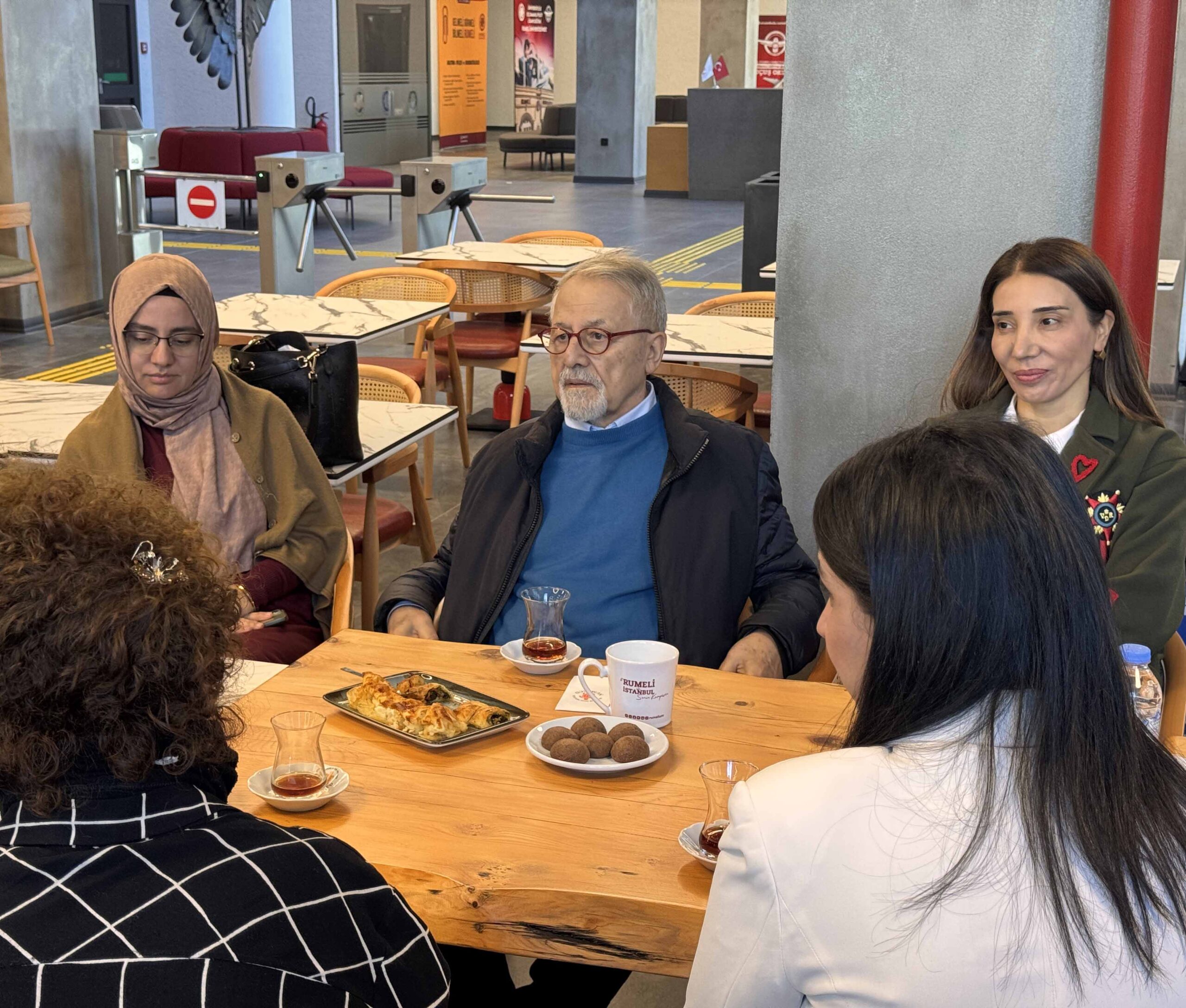 Naci Görür: “Deprem Dirençli Kent İçin Sadece Binaları Değil, Tüm Kenti Hazırlamak Gerek”
