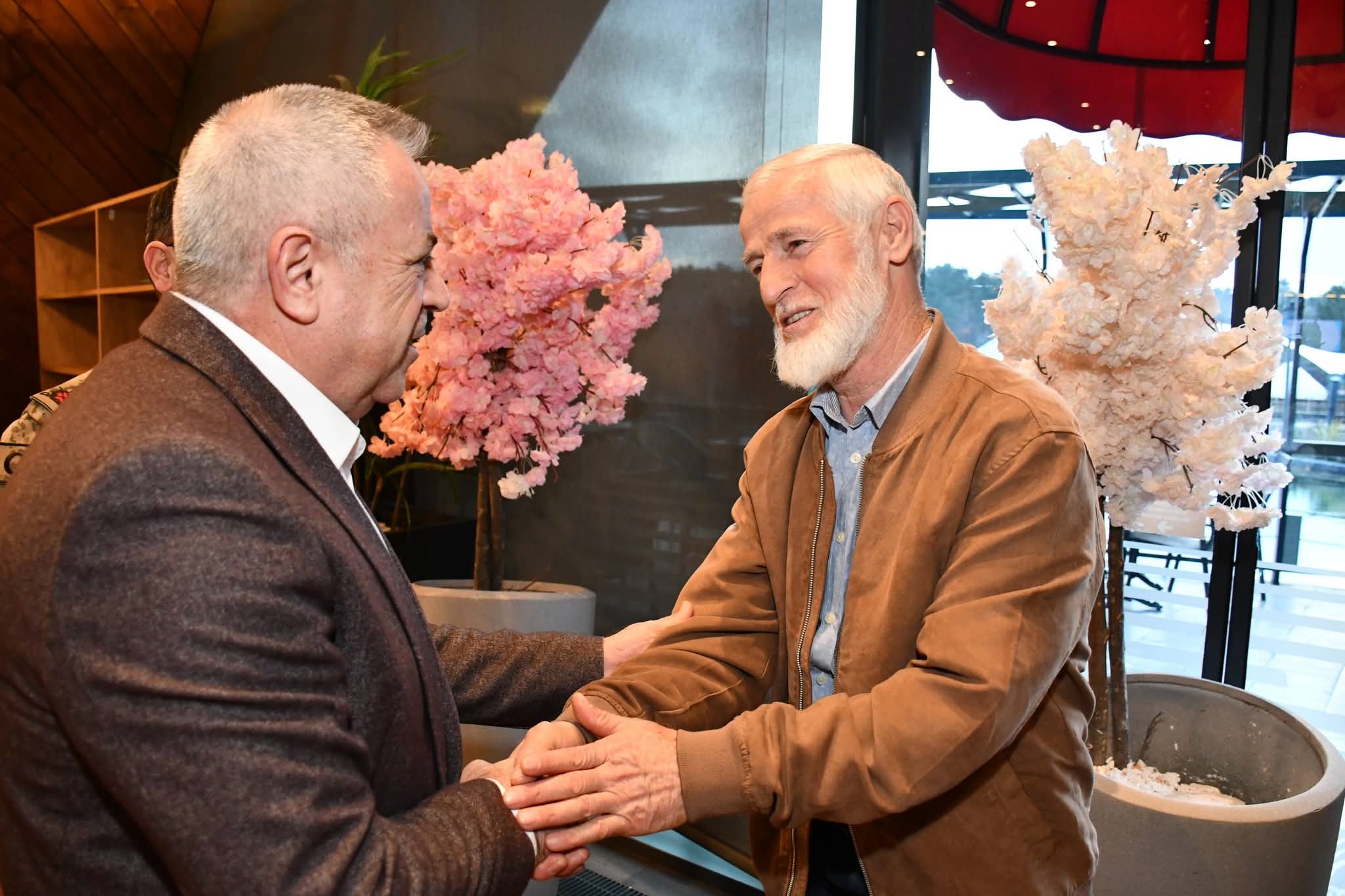 Çekmeköy’de Anlamlı İftar: Kaymakam Resul Çelik Şehit Ailelerini Gönül Sofrasında Ağırladı