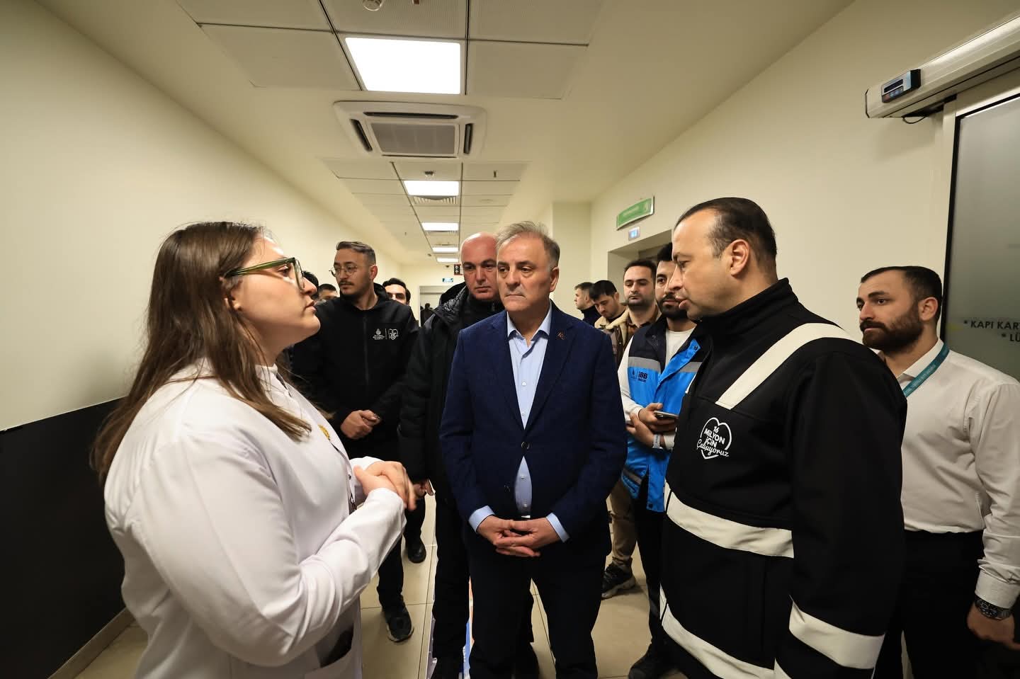 İstanbul’un Muhafızı Nuri Aslan Yaralıları Hastanede Ziyaret Etti