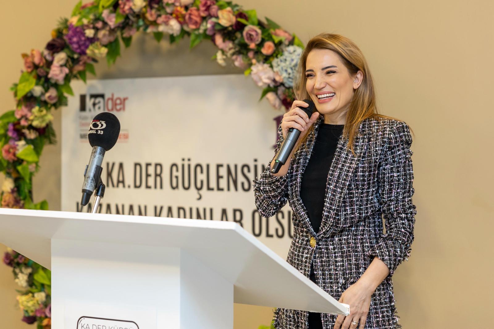 Kadın Adayları Destekleme Derneği Mersin’de Eşit Temsil İçin Buluştu Farklı Partilerden Kadınlar Aynı Kürsüde