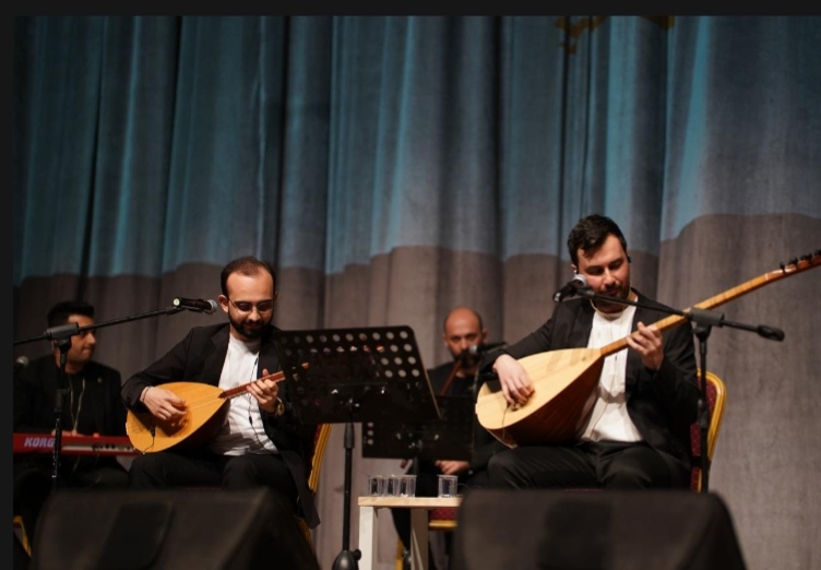 Isparta’da “Yaşayan Miras Şöleni” Türkü Gecesiyle Coştu