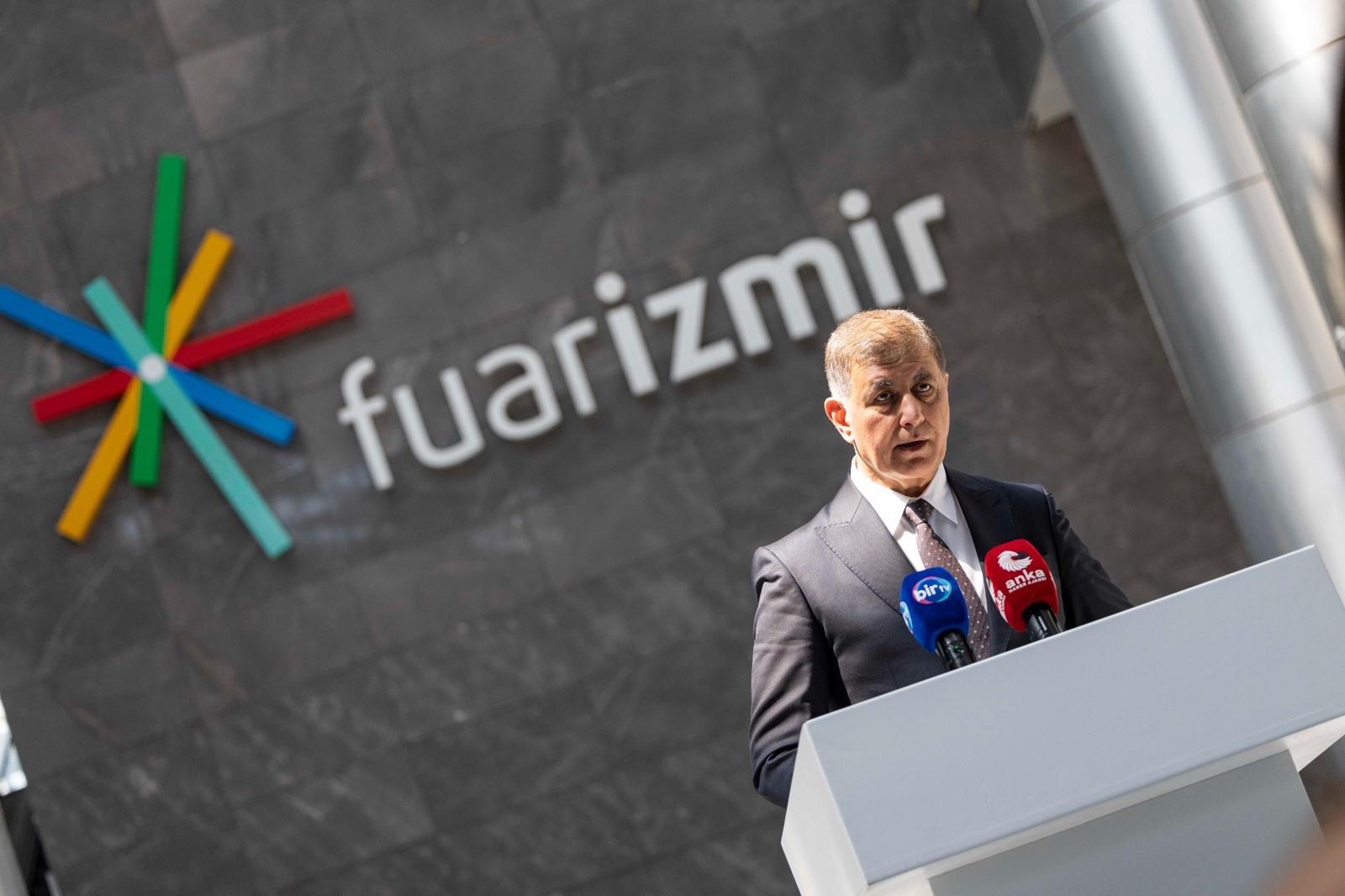 İzmir Büyükşehir Belediye Başkanı Dr. Cemil Tugay’dan Sert Tepki: "İzmir’in Kötülüğünden Medet Ummayın!"