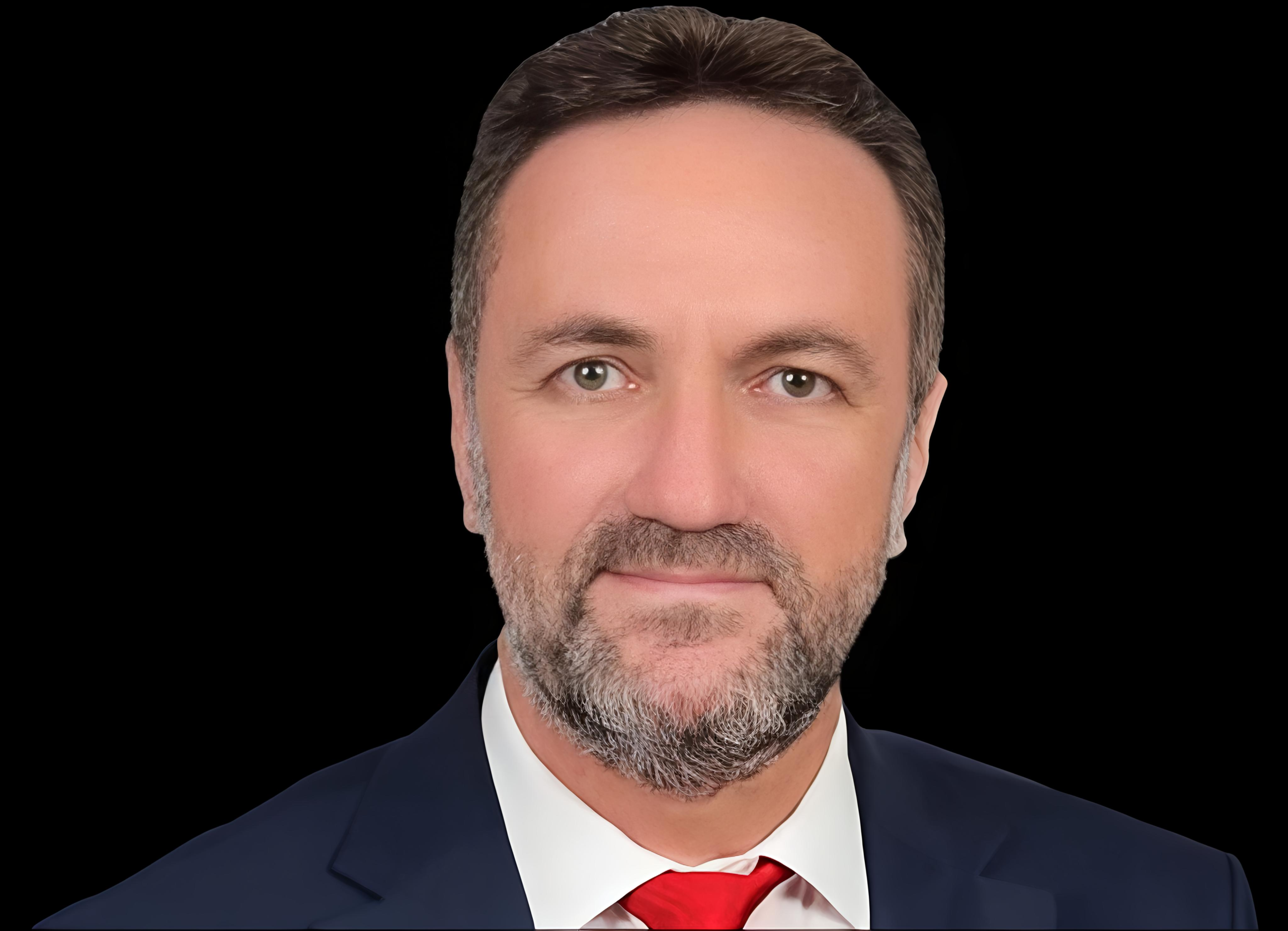 Çekmeköy Belediyesi Meclis Üyesi Soner Çiçekli'den Siyasette Üslup ve Ahlak Vurgusu: "Söylenen Sözler Hafızalarda Kalır"