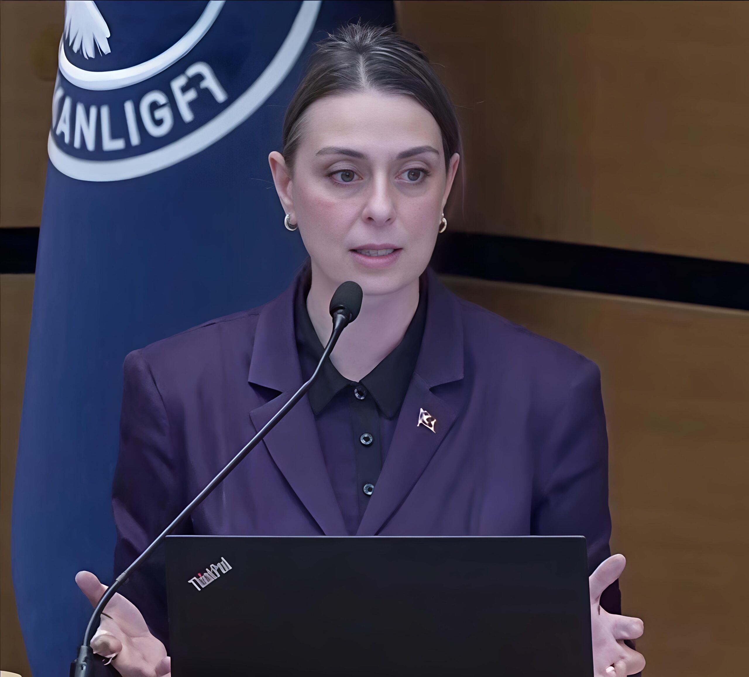 Üsküdar Belediyesi’nde “Borç” Tartışması: Dedetaş’tan “Dört İşlem”li Cevap