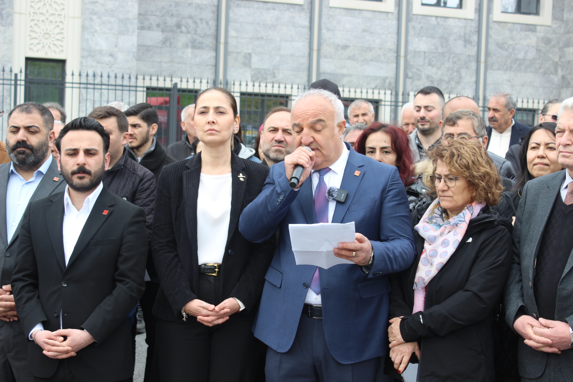 CHP Çekmeköy İlçe Başkanı Haydar Arslan’dan 23 Nisan Mesajı: “Milli Egemenlik Vesayet Altında”