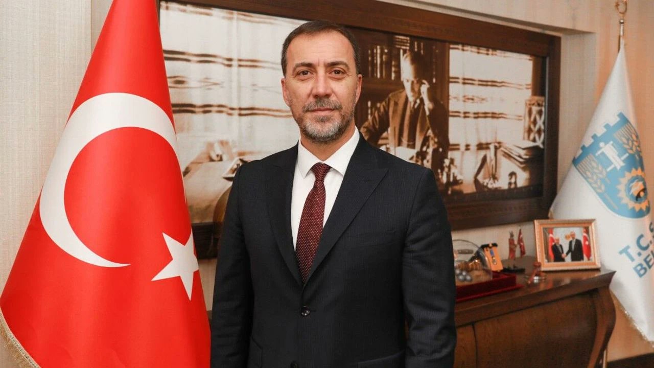 MHP’de İstanbul Sarsıntısı: İl ve İlçe Teşkilatları Feshedildi Volkan Yılmaz Yeni İstanbul İl Başkanı Olarak Atandı