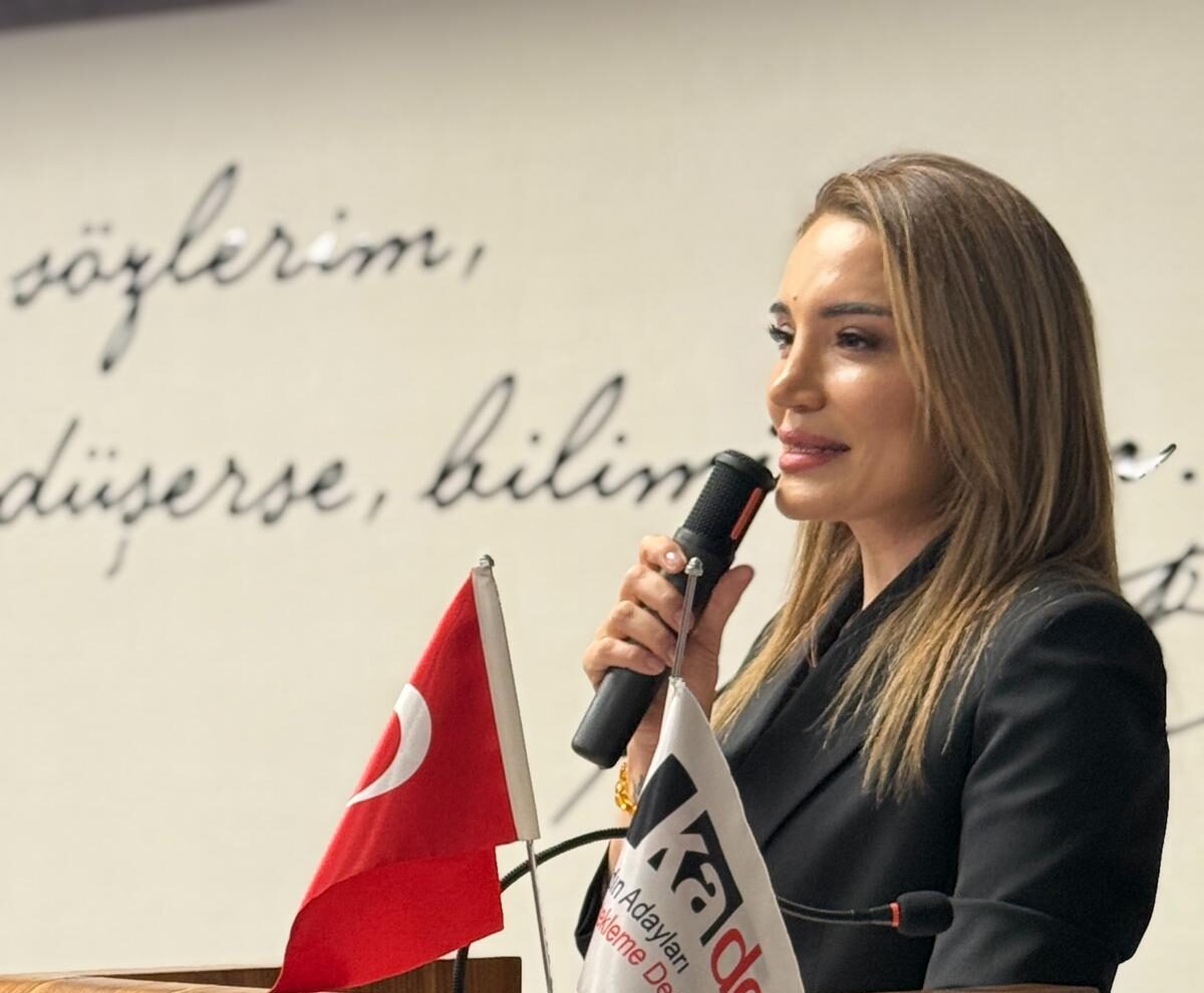 GAZİANTEP’TE TARİHİ BULUŞMA: FARKLI PARTİLERDEN KADINLAR EŞİT TEMSİL İÇİN TEK SES OLDU