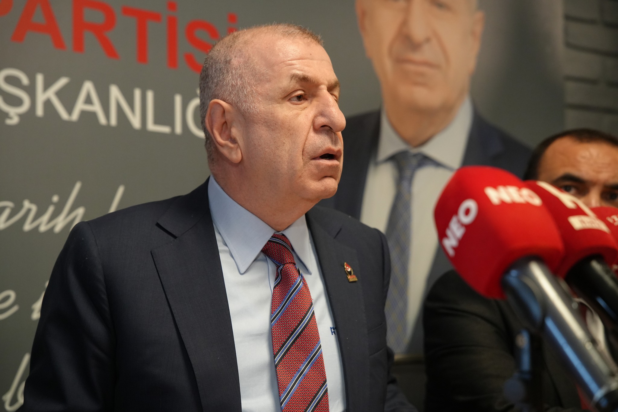 Ümit Özdağ’dan 23 Nisan Mesajı: “Milli Egemenlik ve Eğitim Sistemi Alarm Veriyor”