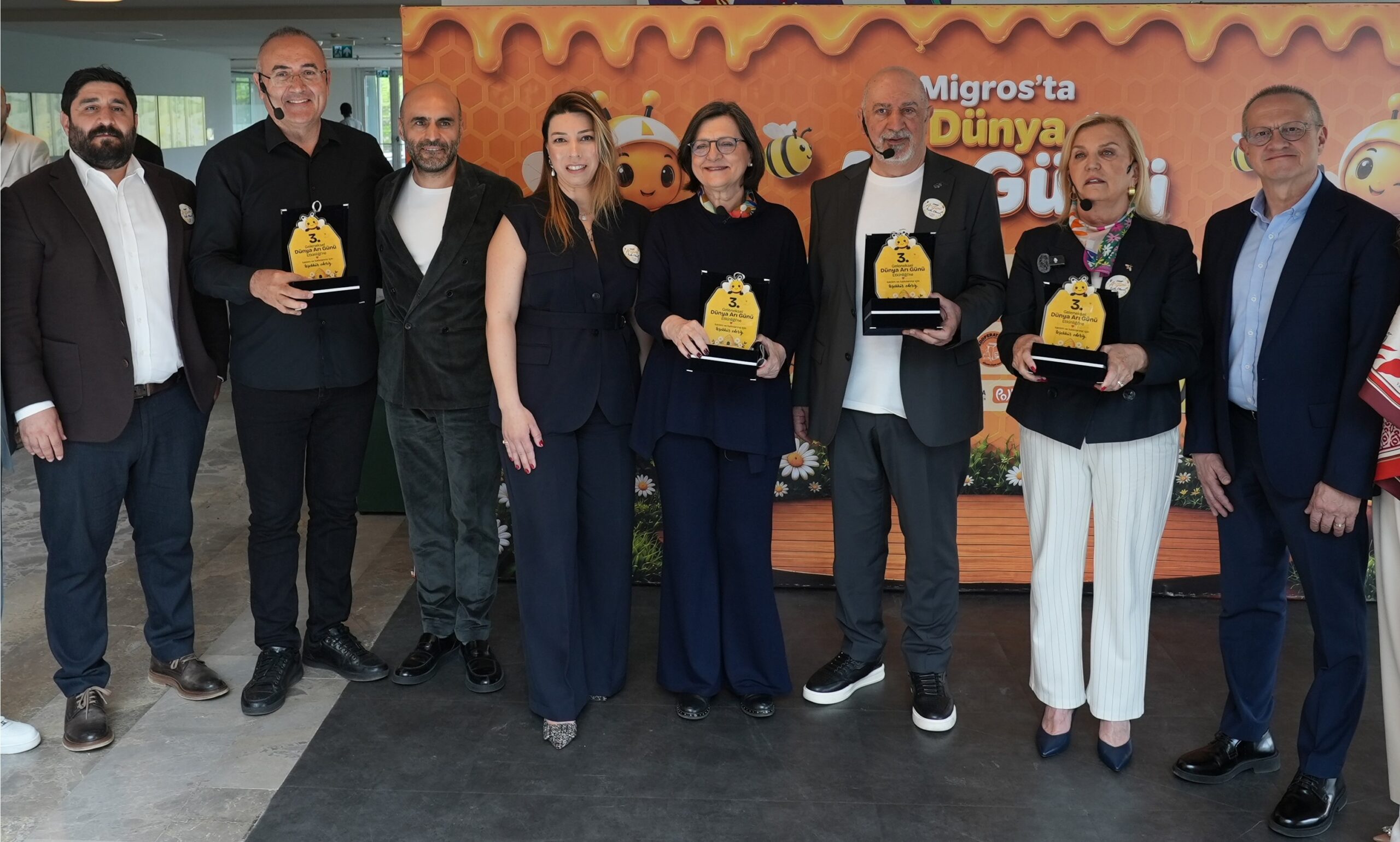 Migros, Dünya Arı Günü’nde "Sürdürülebilir Gelecek Arılarla Gelecek" Dedi