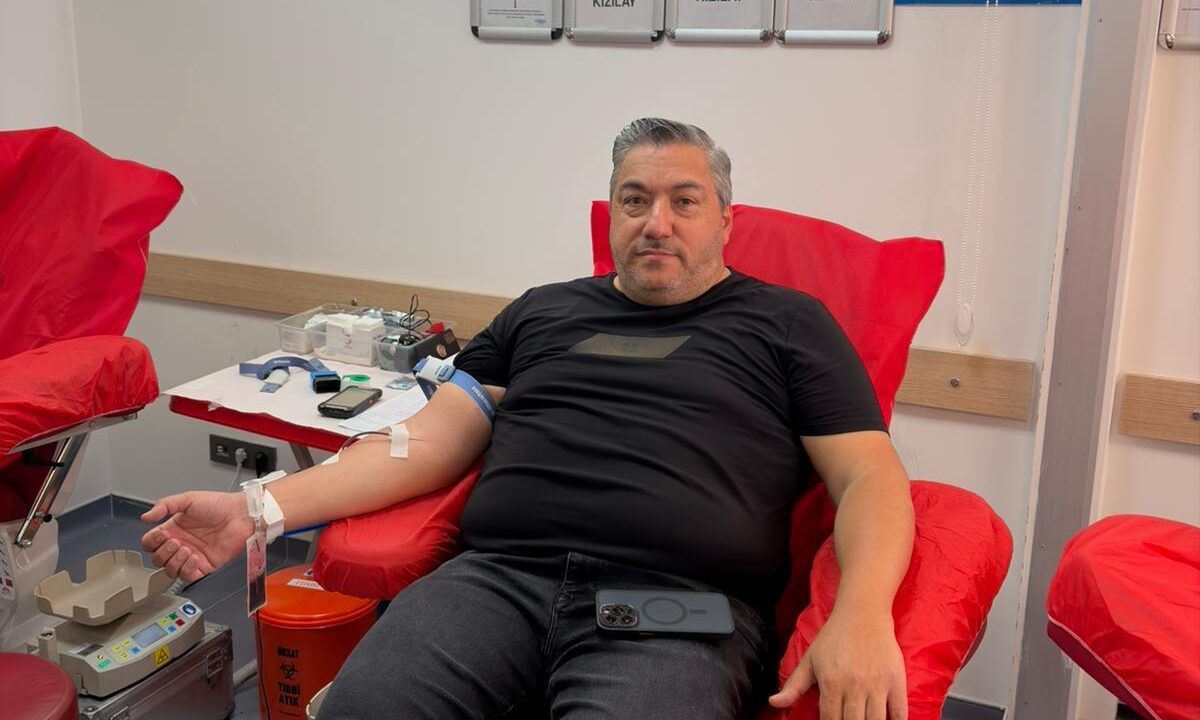 “1919 ÜNİTE KAN BAĞIŞI” KAMPANYASINDA ÇEKMEKÖY VE TUZLA ÖNE ÇIKTI