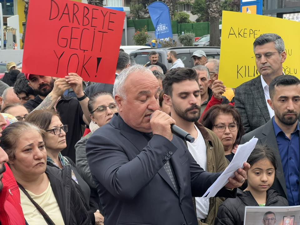 CHP’de “Mutlak Butlan” Tartışması Sonrası İstanbul’dan Güç Gösterisi