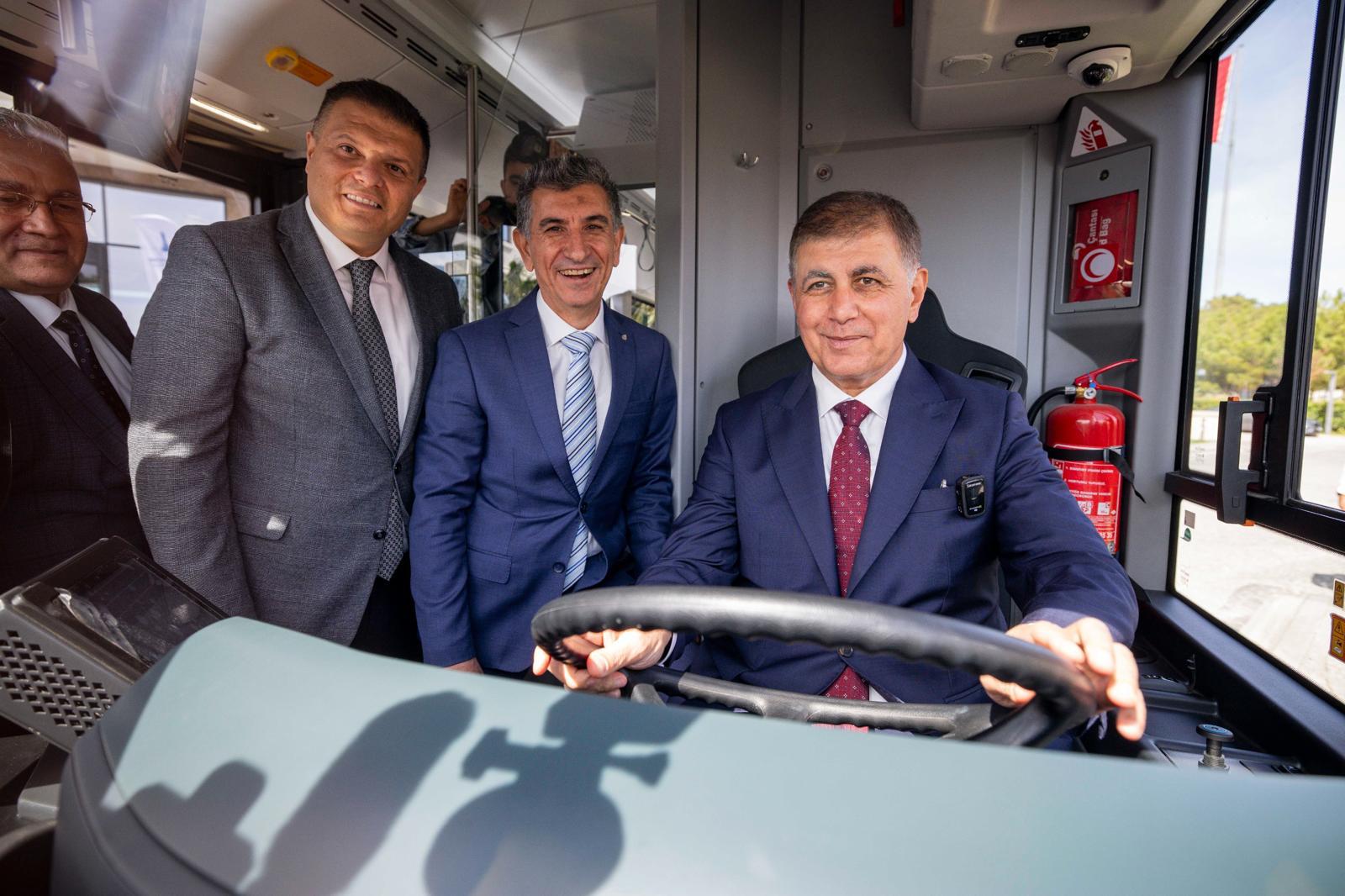 İzmir’in Ulaşım Geleceği Ortak Akılla Şekilleniyor: UPİ 2040 İçin Geri Sayım Başladı