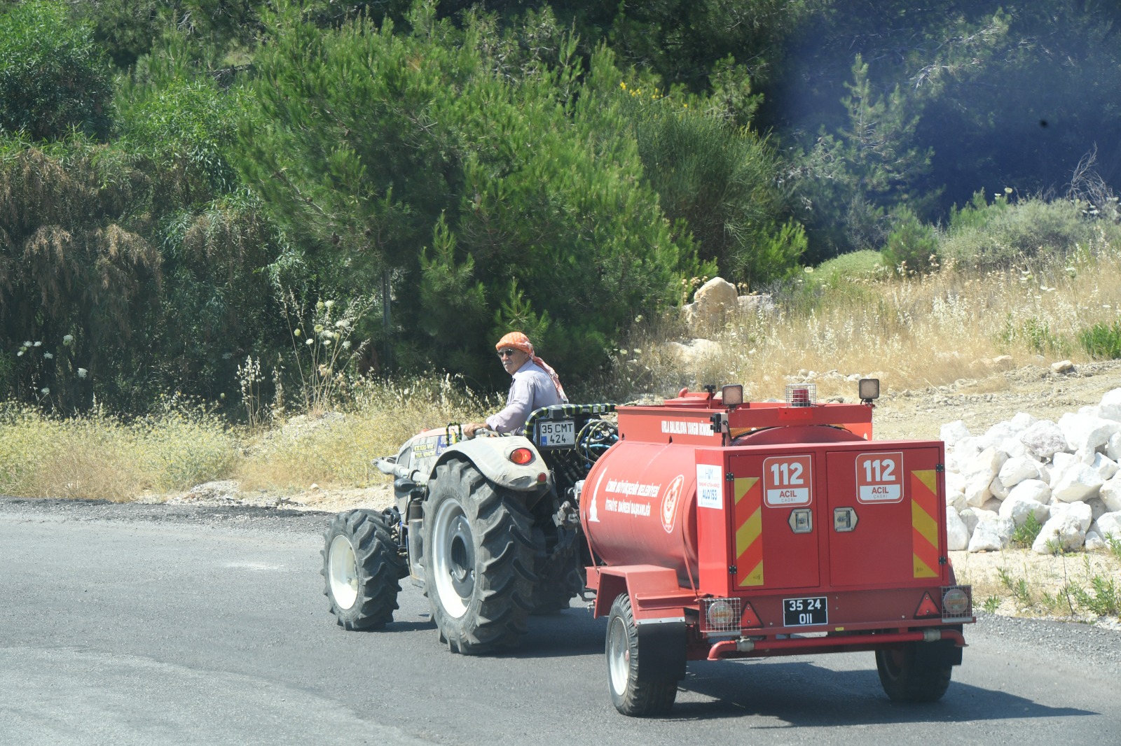 İzmir Urla’da Orman Yangını Kontrol Altına Alındı