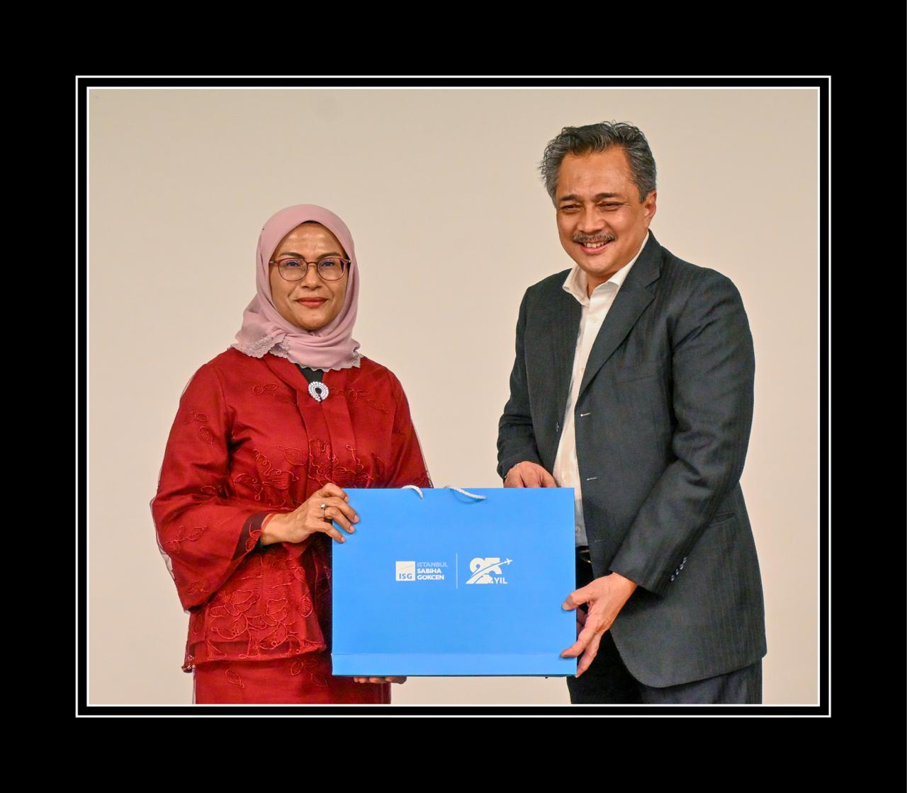 ISG’DE GENİŞ KATILIMLI TOPLANTI: AVRUPA'NIN EN HIZLI BÜYÜYEN HAVALİMANI GELECEK VİZYONUNU AÇIKLADI