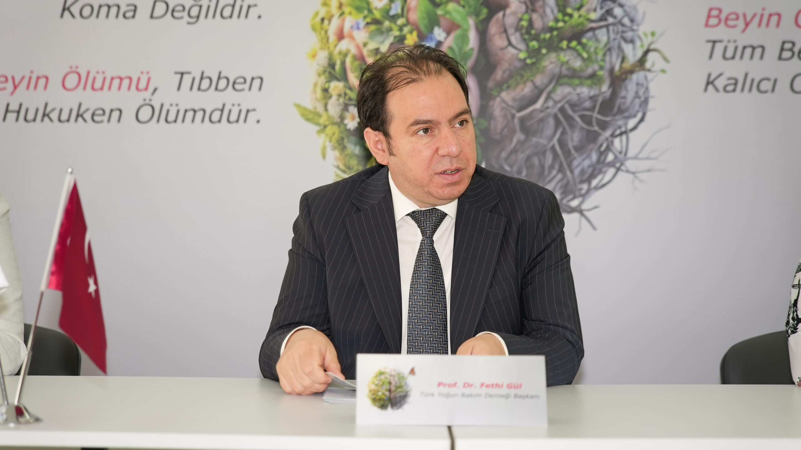 TÜRK YOĞUN BAKIM DERNEĞİ’NDEN HAYATİ DEKLARASYON: "BEYIN ÖLÜMÜ GERÇEK ÖLÜMDÜR, GERİ DÖNÜŞÜ YOKTUR!"