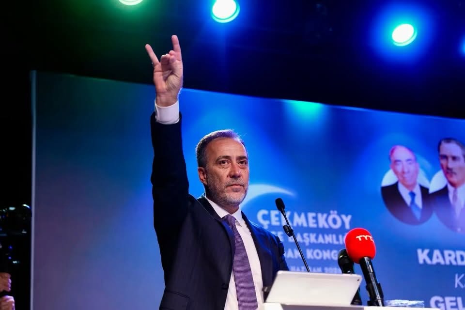 MHP ÇEKMEKÖY’DE YENİDEN GÜVEN TAZELEDİ: TAHSİN İNCE GÖREVİNE DEVAM ETTİ